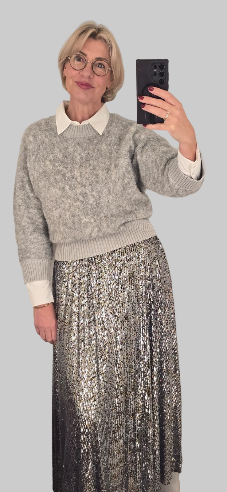 Eleganter Rock mit silbernen Pailletten