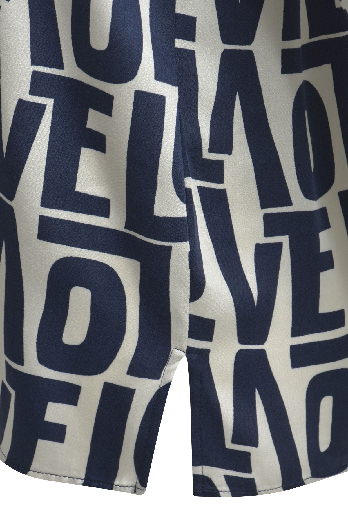 Bluse mit Love-Letter-Print