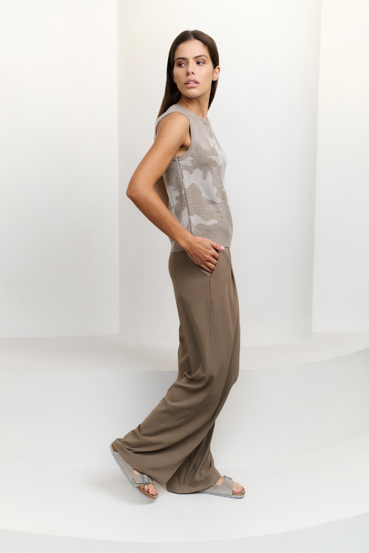 Gewebte Hose mit Bundfalten