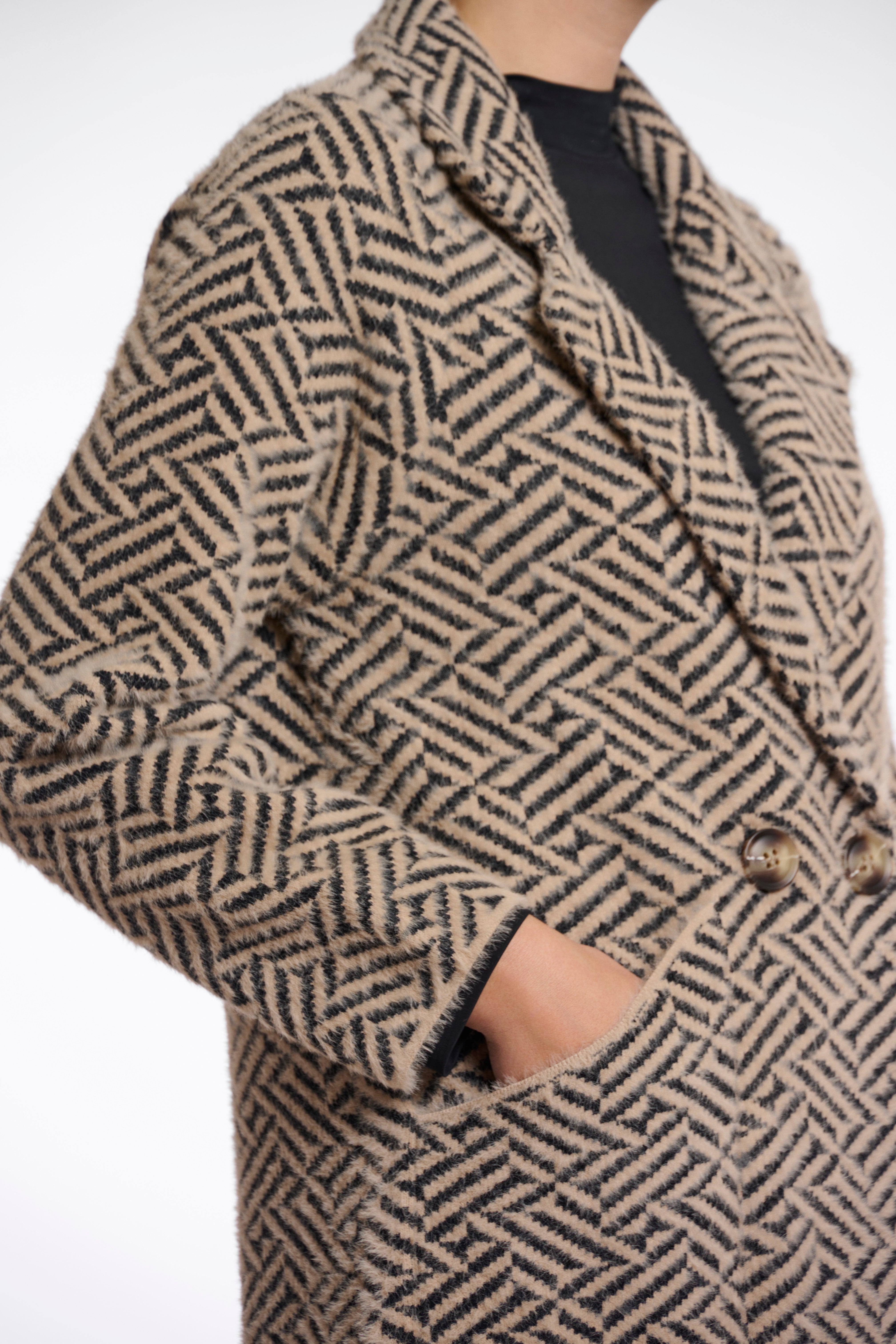 Strickjacke in Midi länge "Madina"