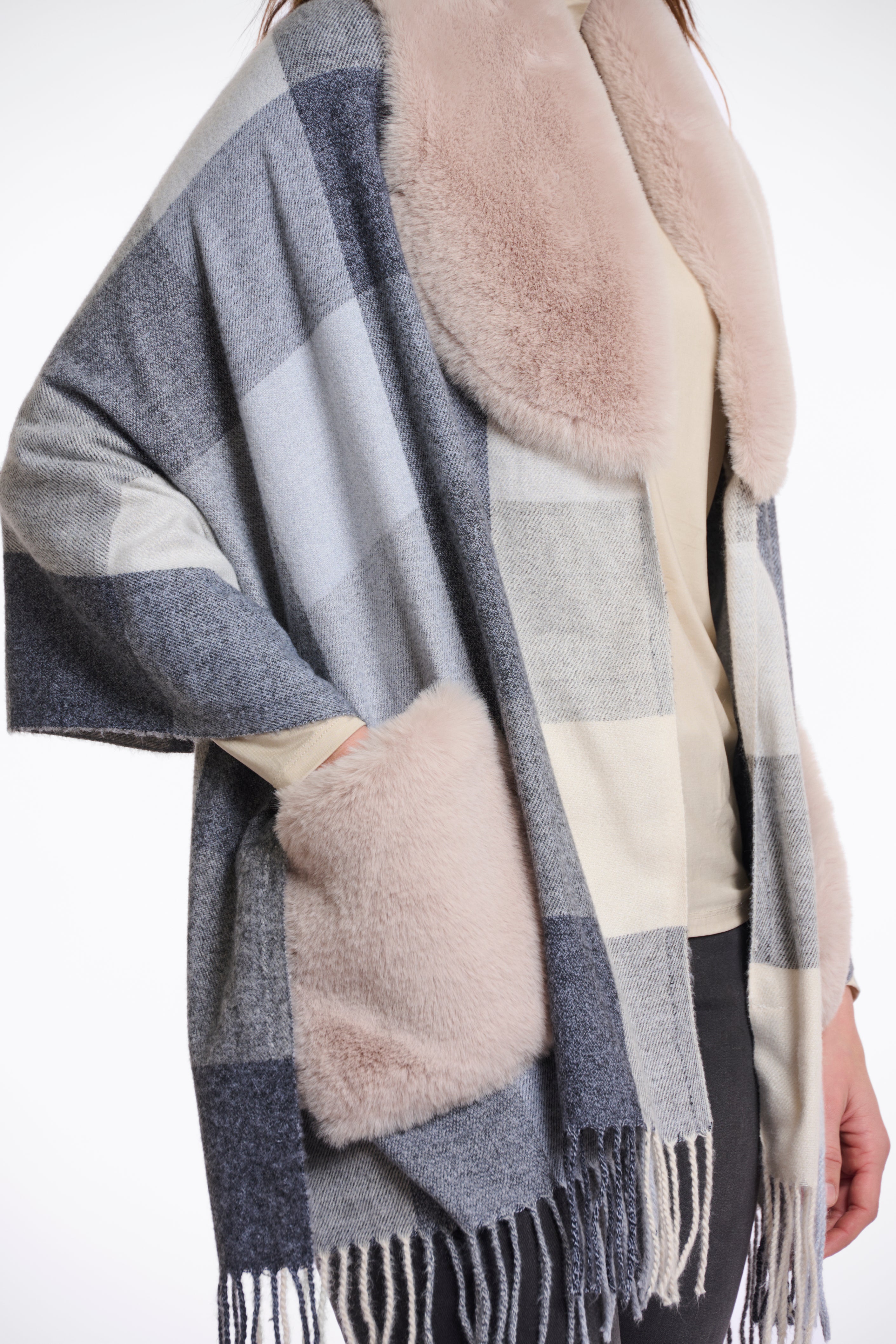 Cape "Apollo"
