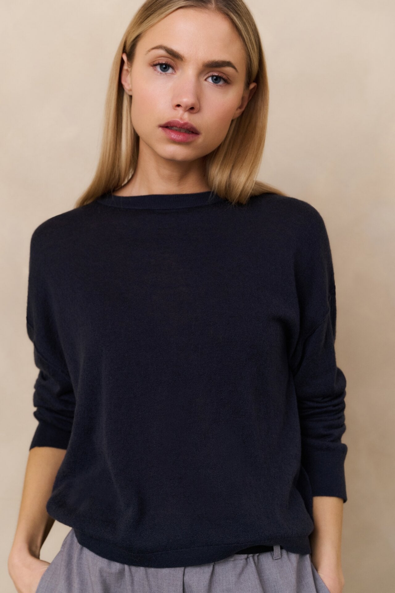 Strukturierter Strickpullover mit Rundhalsausschnitt