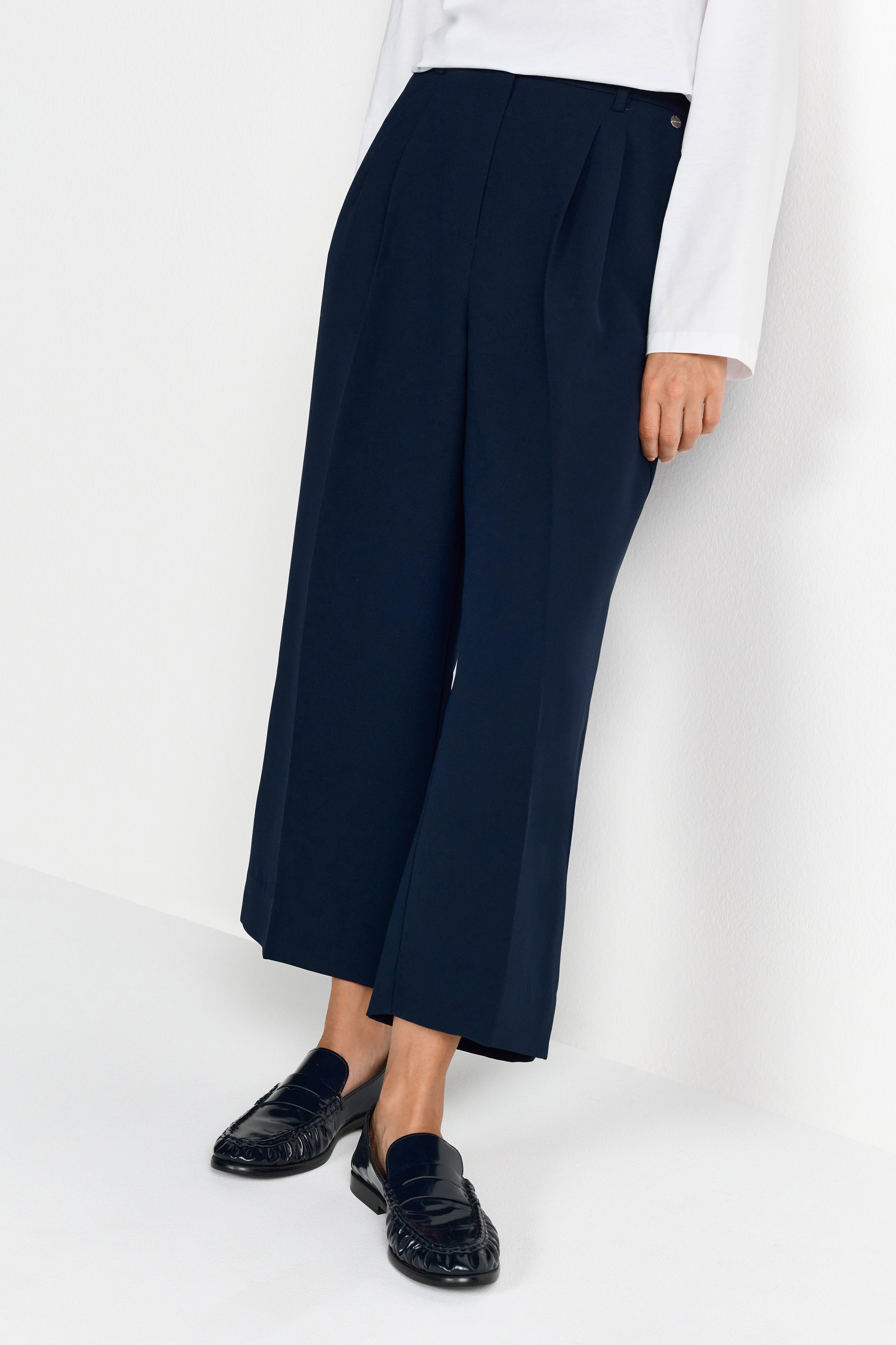 Cropped Bundfaltenhose mit weitem Bein