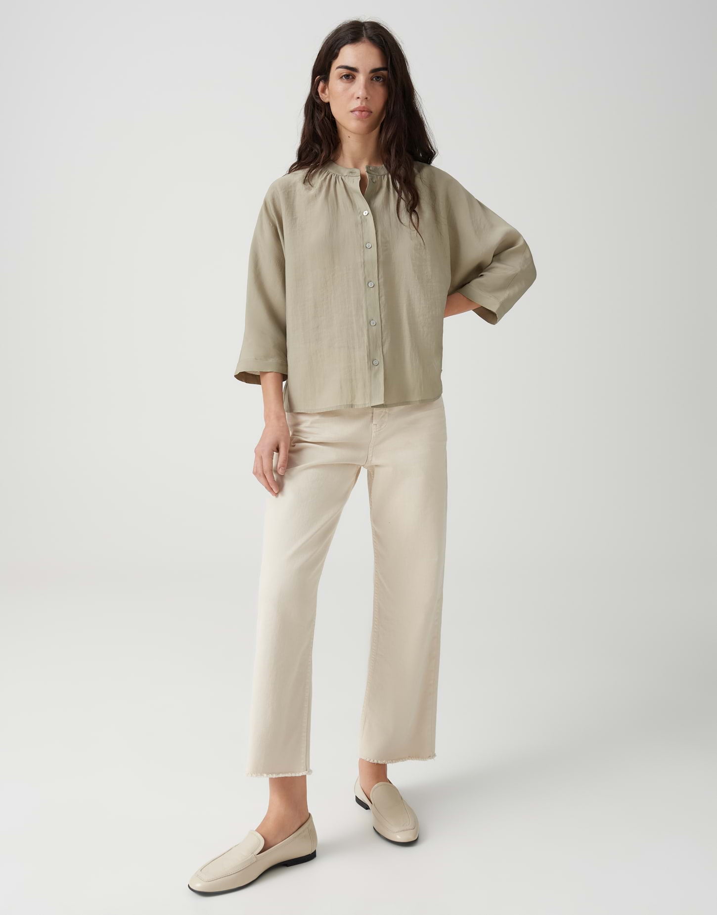 Struktur-Bluse im modernen Fledermaus-Stil