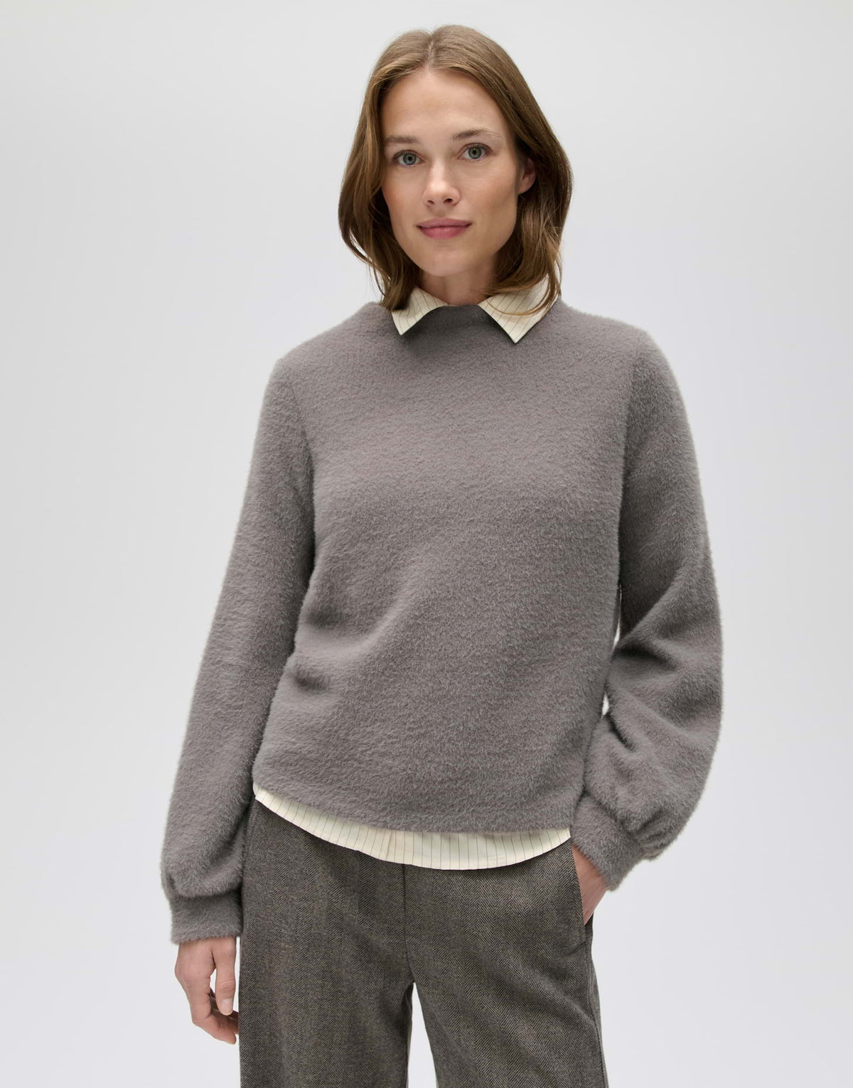 Der flauschige Mock-Neck-Pullover