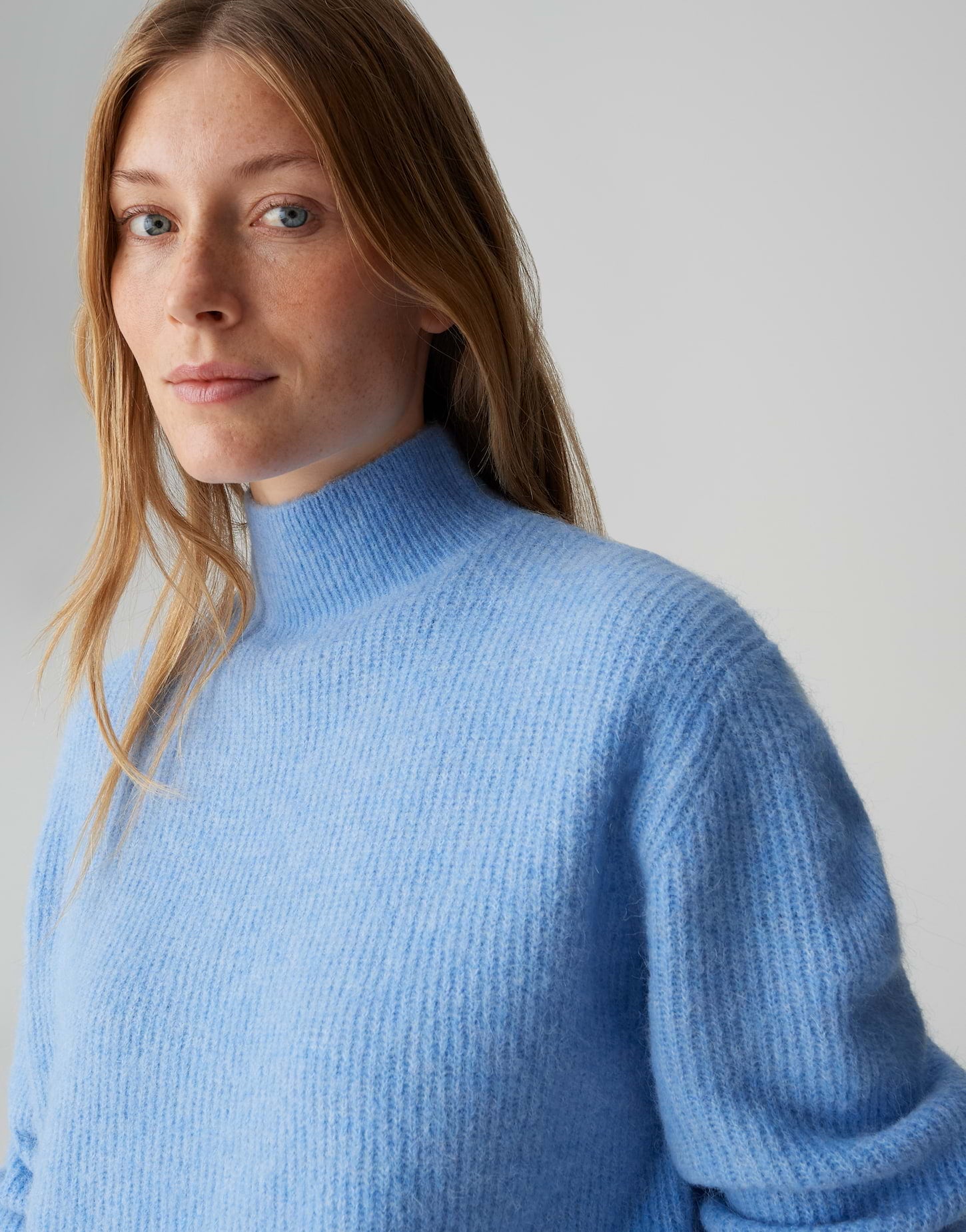 Pullover aus Alpaka-Mix mit abnehmbarem Schal