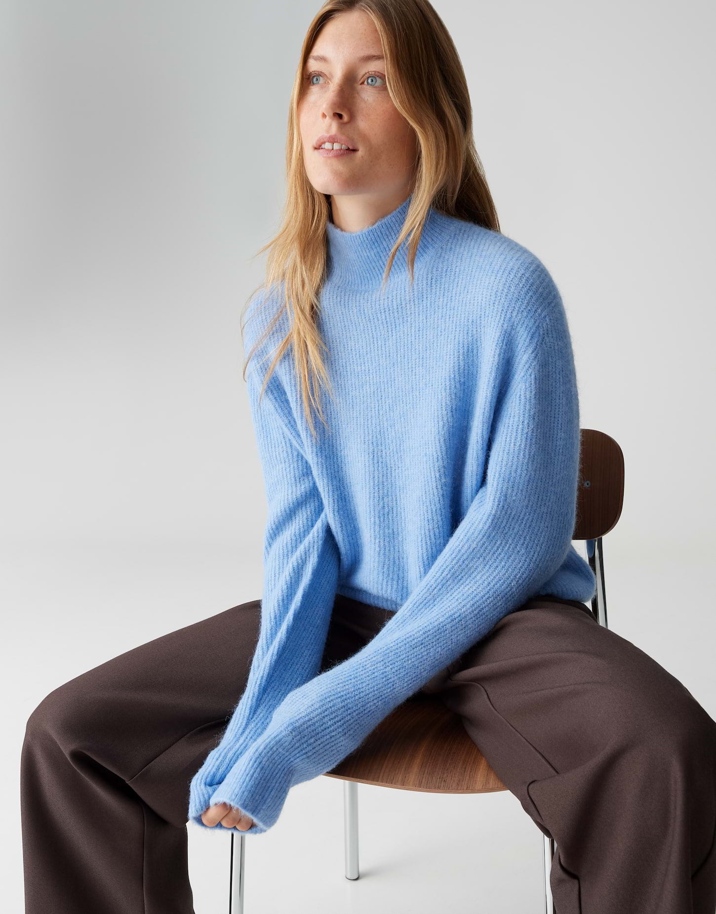 Pullover aus Alpaka-Mix mit abnehmbarem Schal