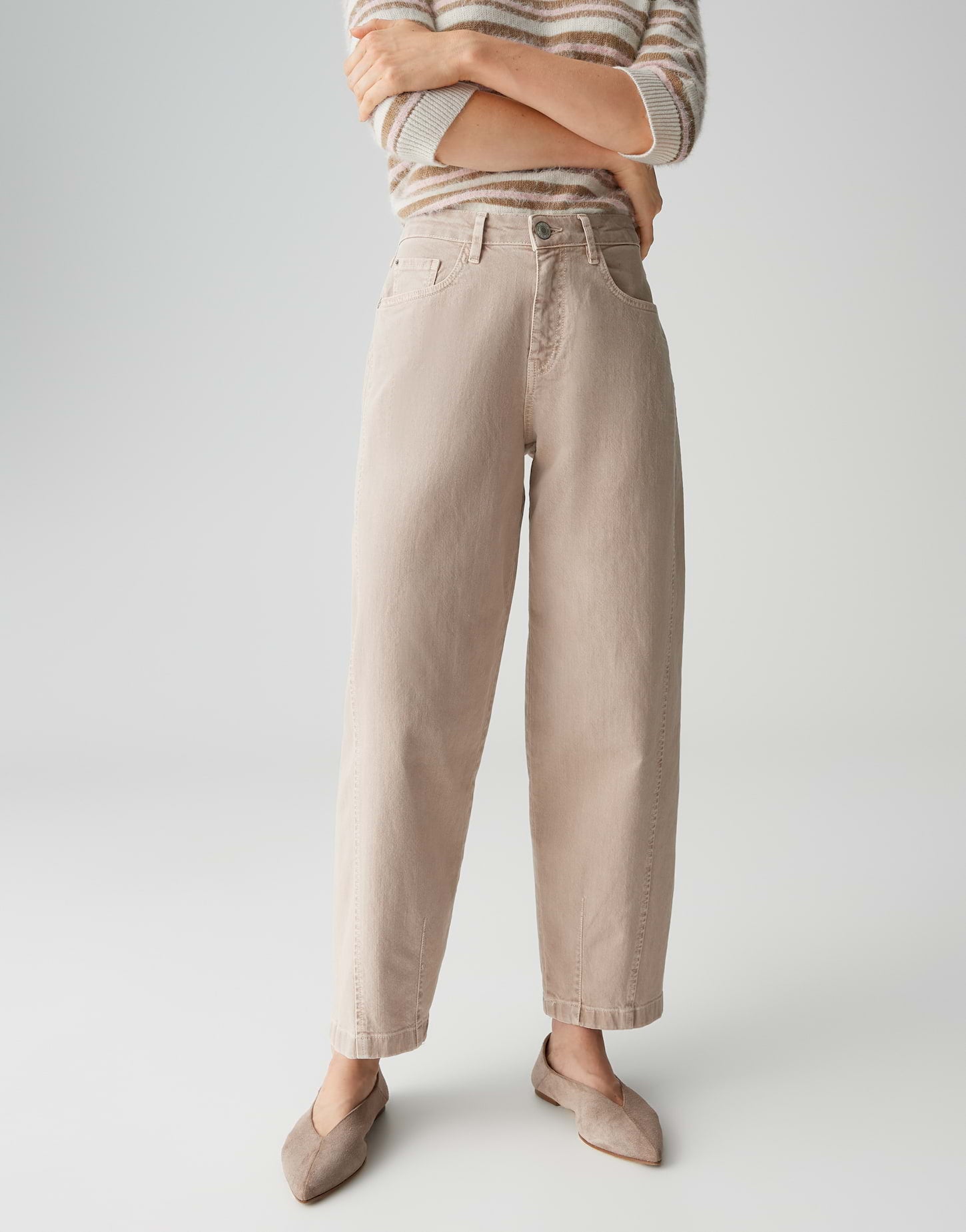 Stylische Barrel Leg Jeans in neuer Color-Waschung