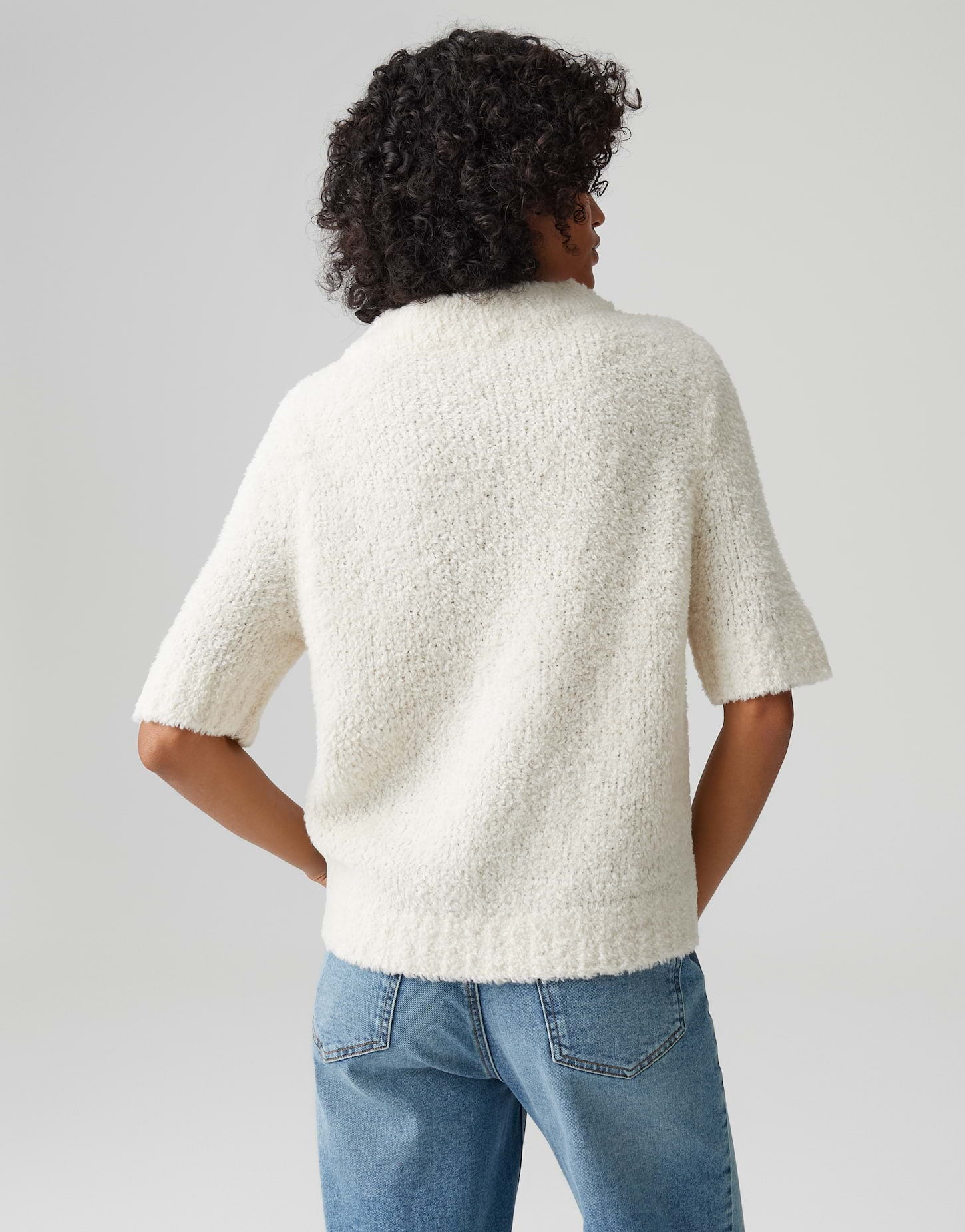 Plüschiger Strickpulli mit Stil