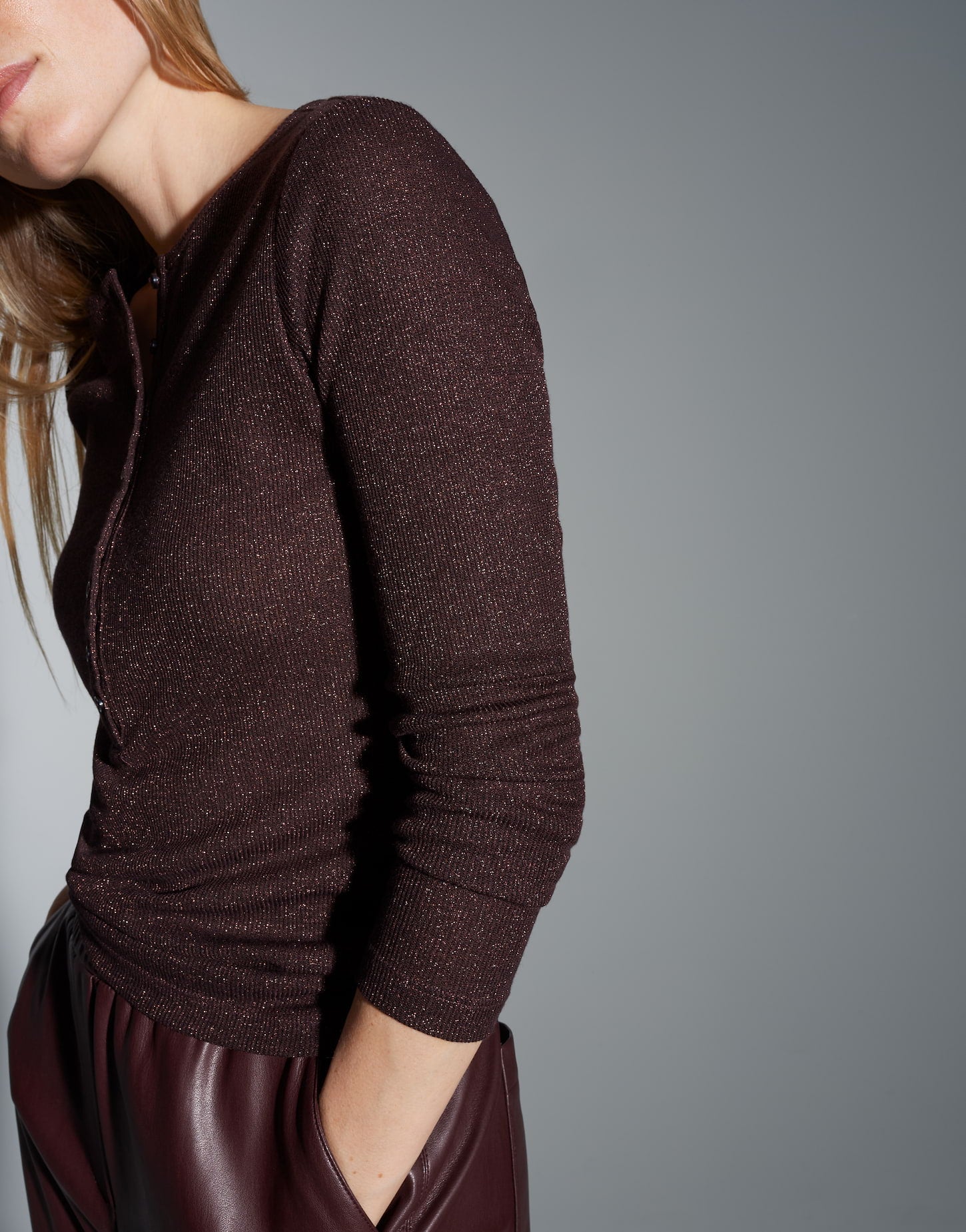 Henley-Rippshirt mit Knopfleiste