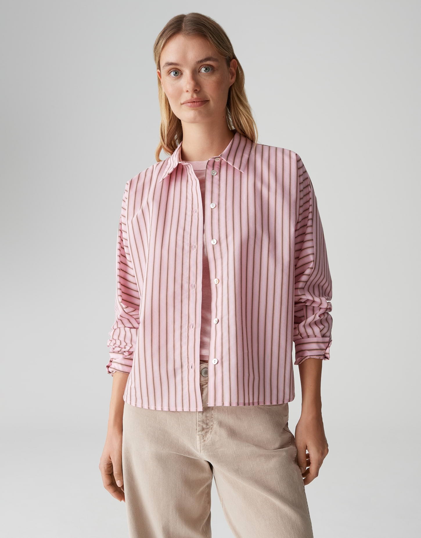 Stylische Bluse mit Streifen & modernem Fledermausärmel