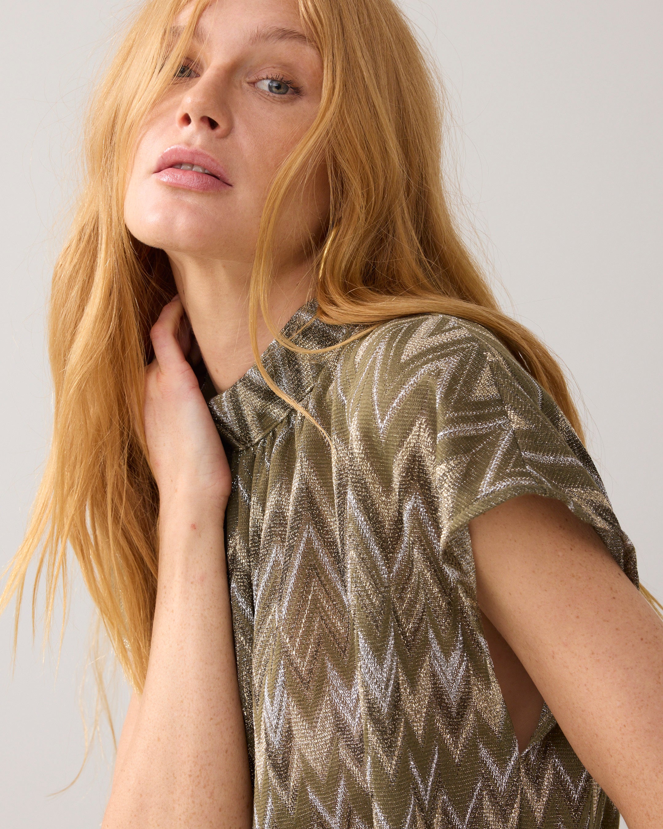 T-Shirt mit Zick-Zack-Lurex-Muster