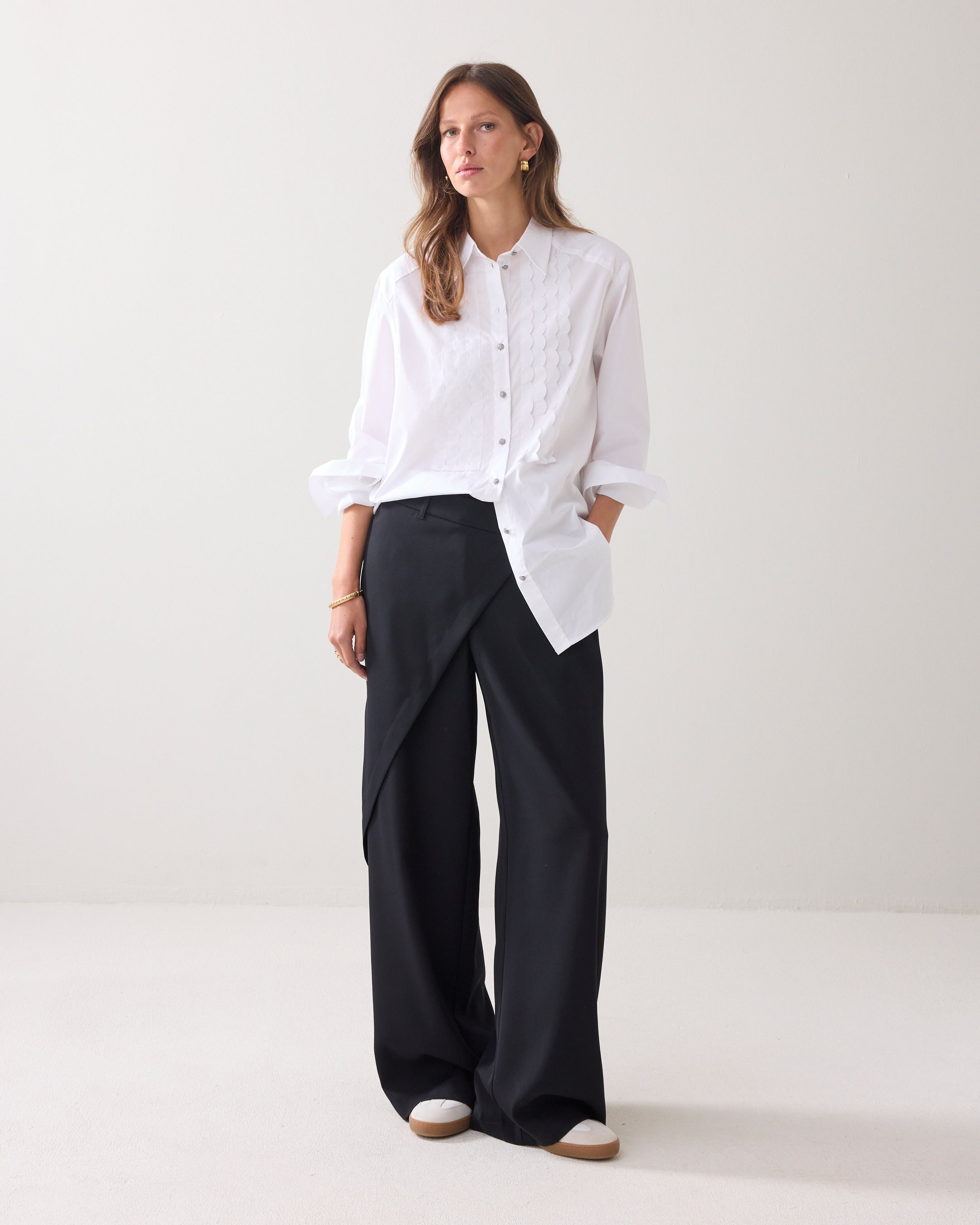 Elegante Hose mit Wickeloptik
