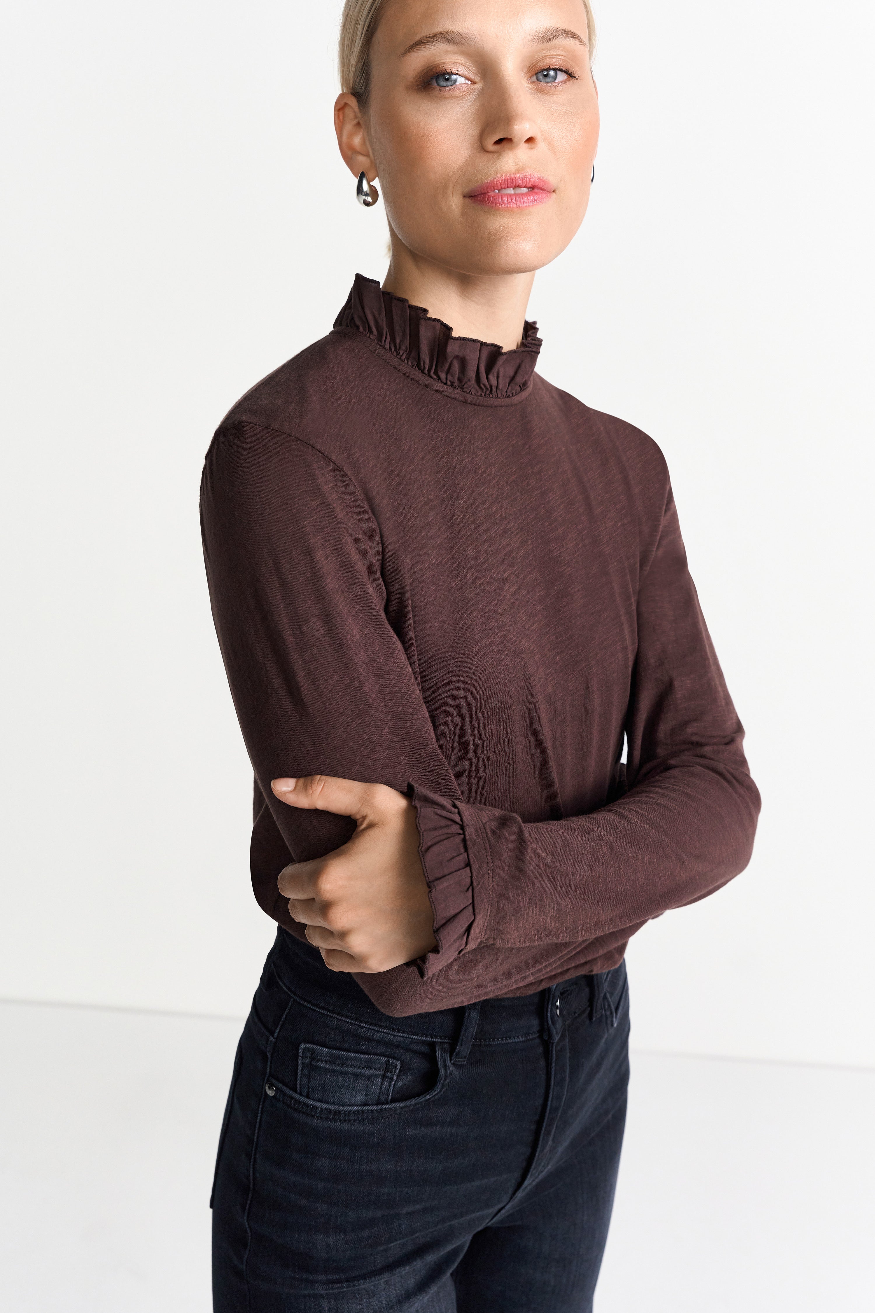 Feminines Shirt aus Bio-Baumwolle