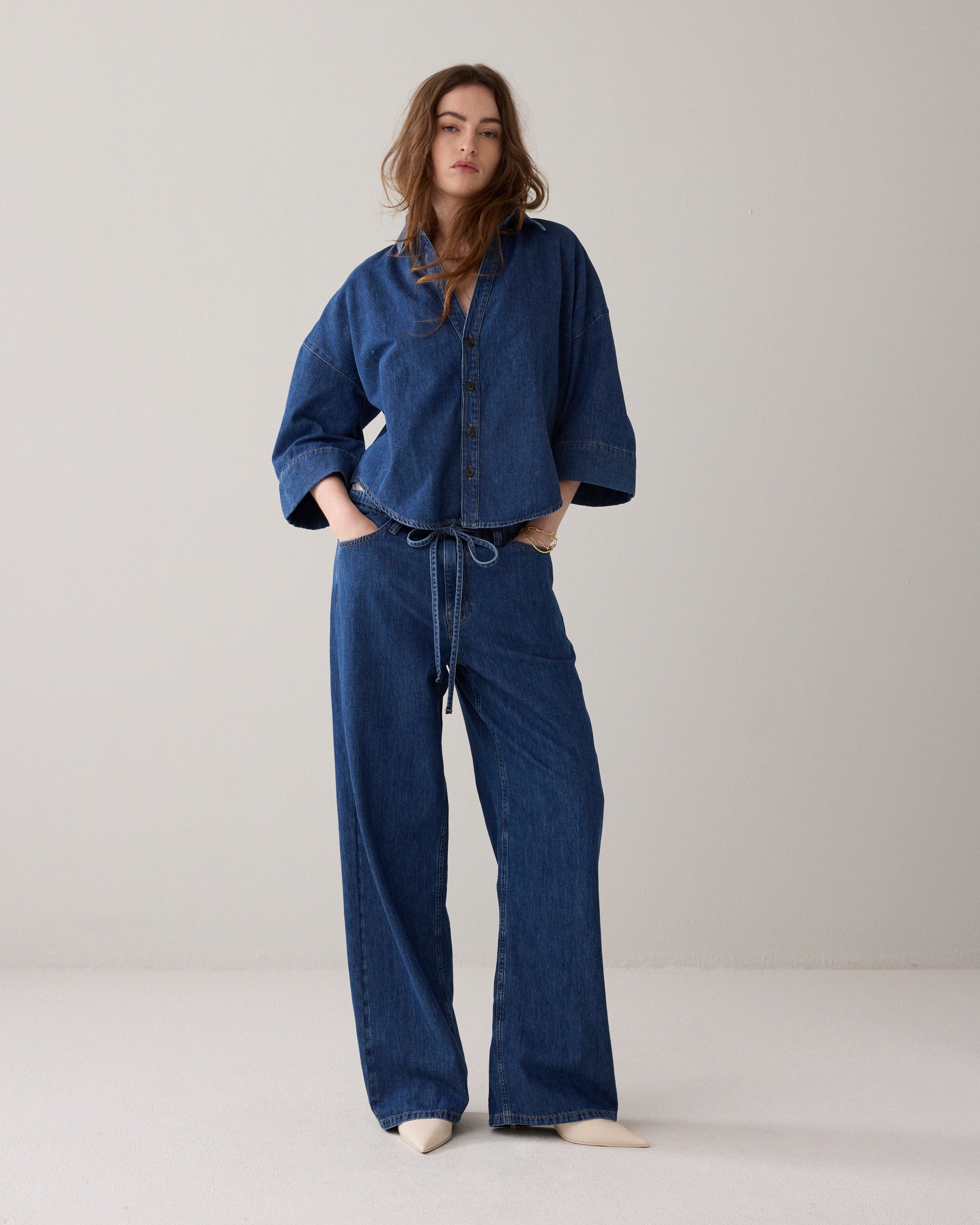 Leichte Denim-Bluse mit Kimono-Details