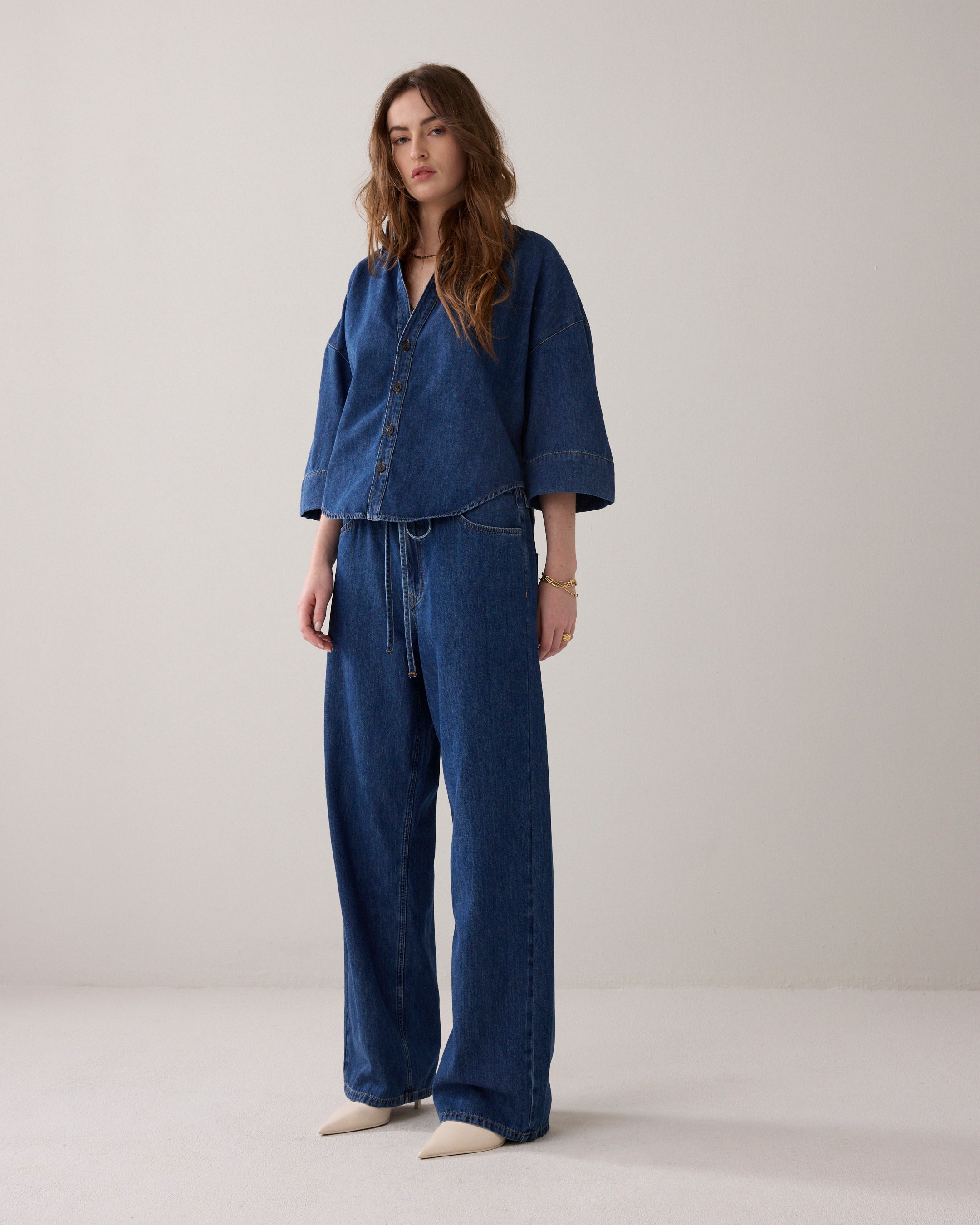 Leichte Denim-Bluse mit Kimono-Details