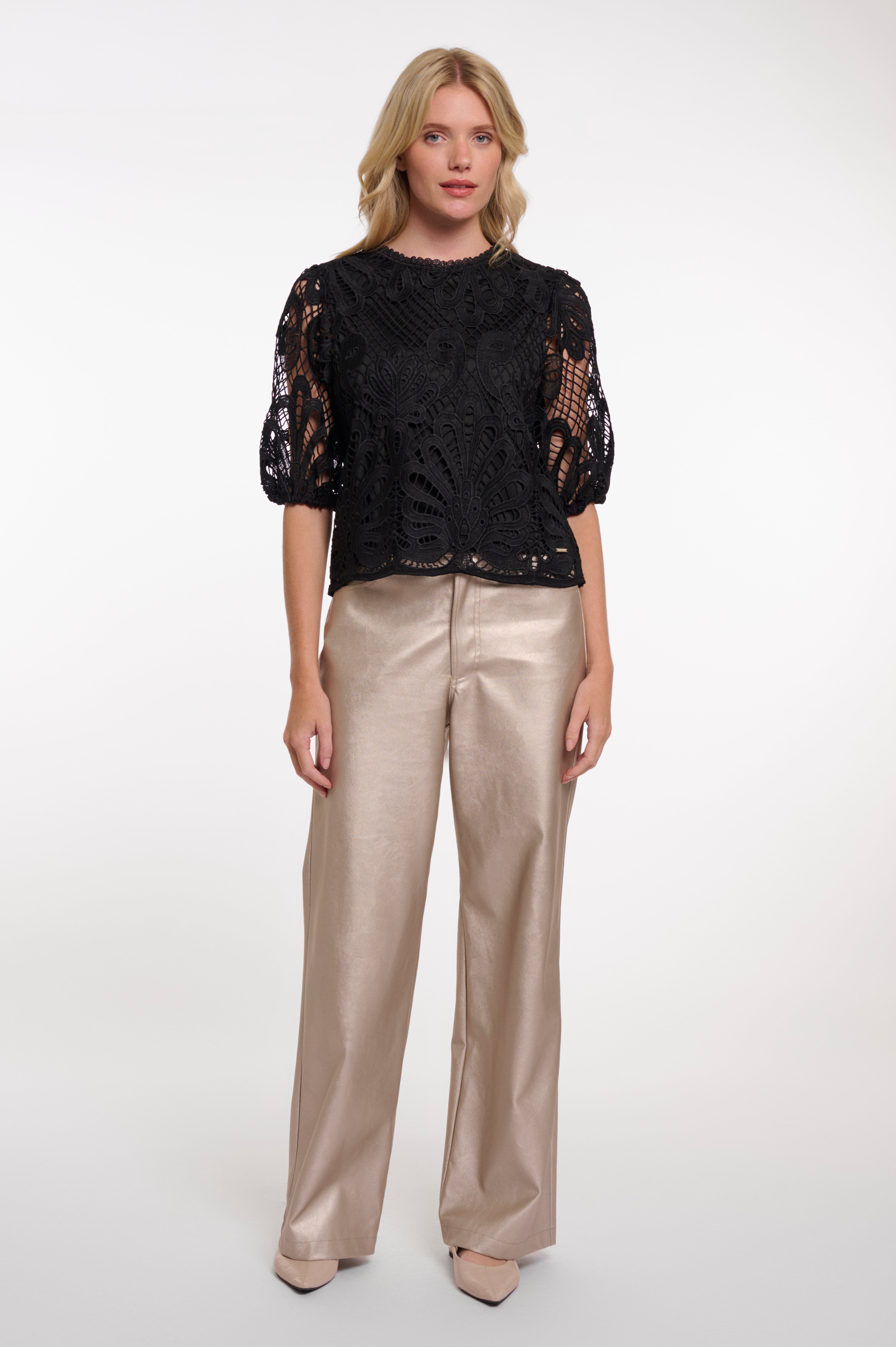 Neues Statement-Oberteil in Beige und Schwarz "Chantalle"