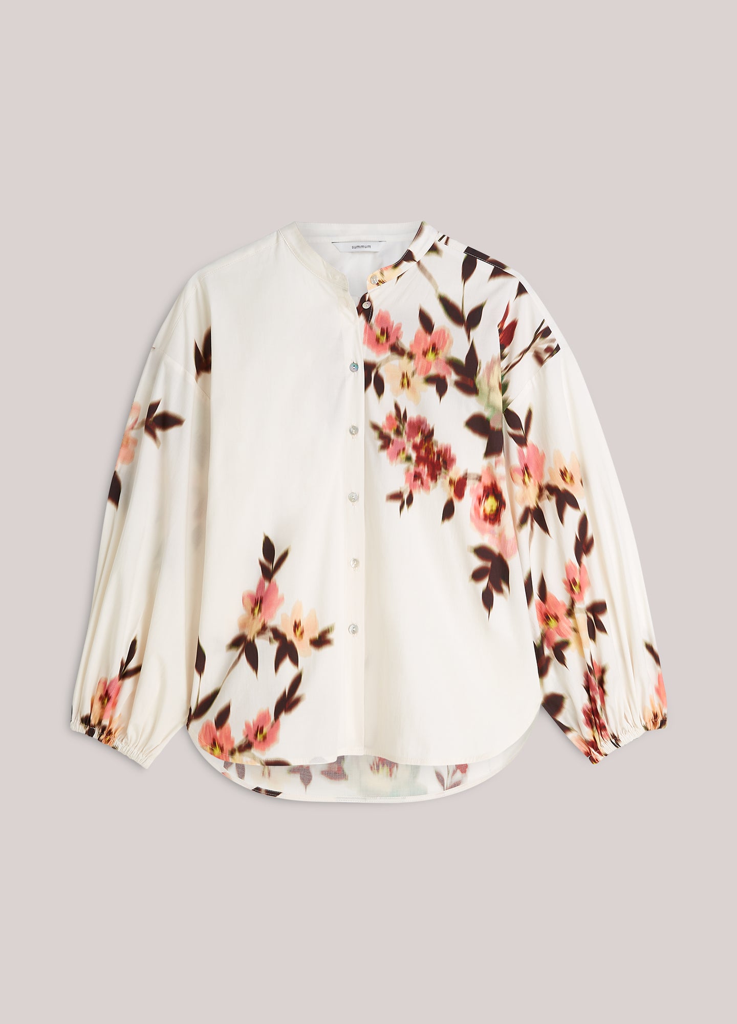 Print-Bluse mit floraler Eleganz und modernem Volumen