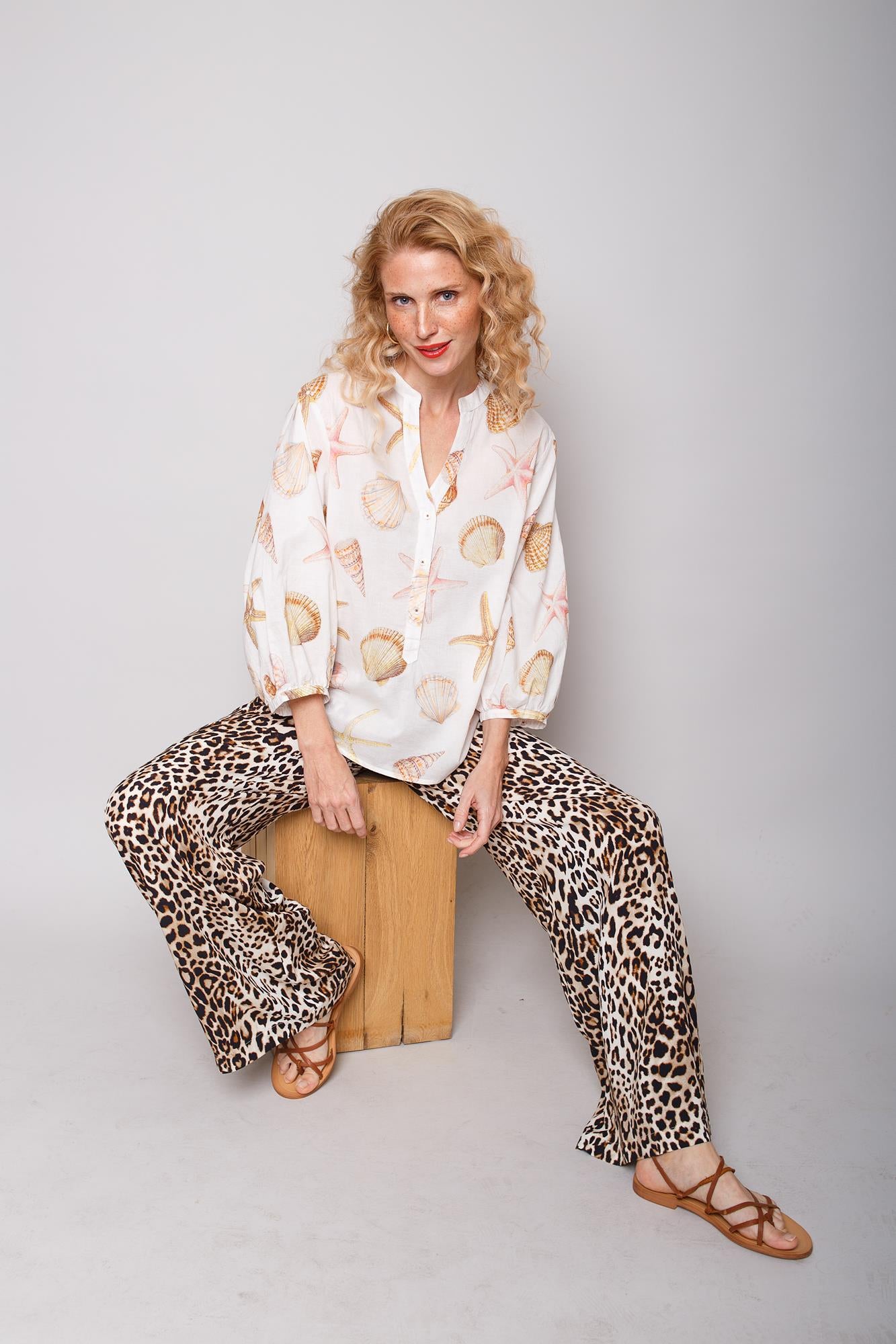 Bluse mit sommerlichem Muschel-Print
