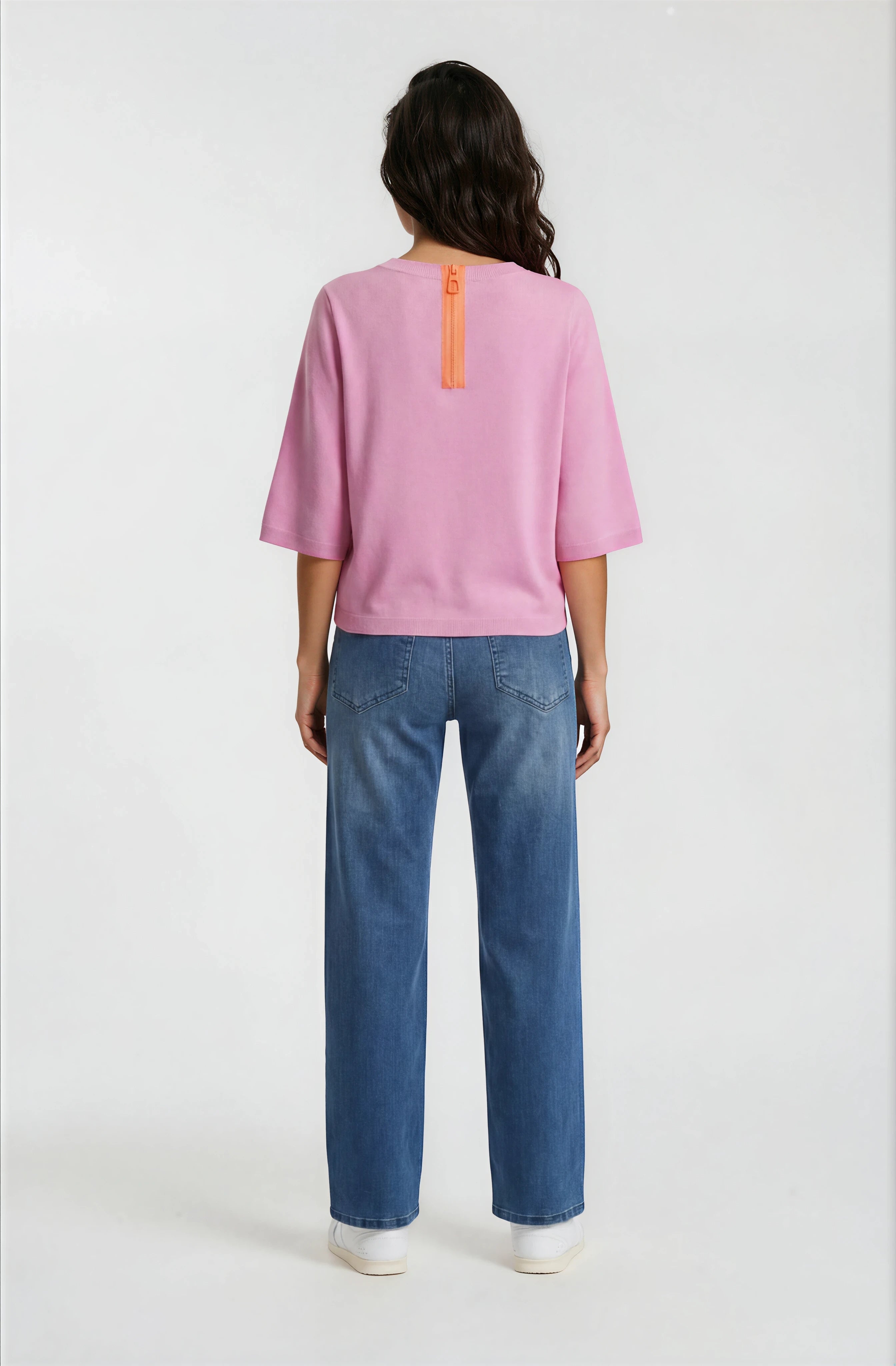 Kurzarm-Feinstrickpullover in Candy-Pink – Ein frischer Farbtupfer mit Wow-Effekt