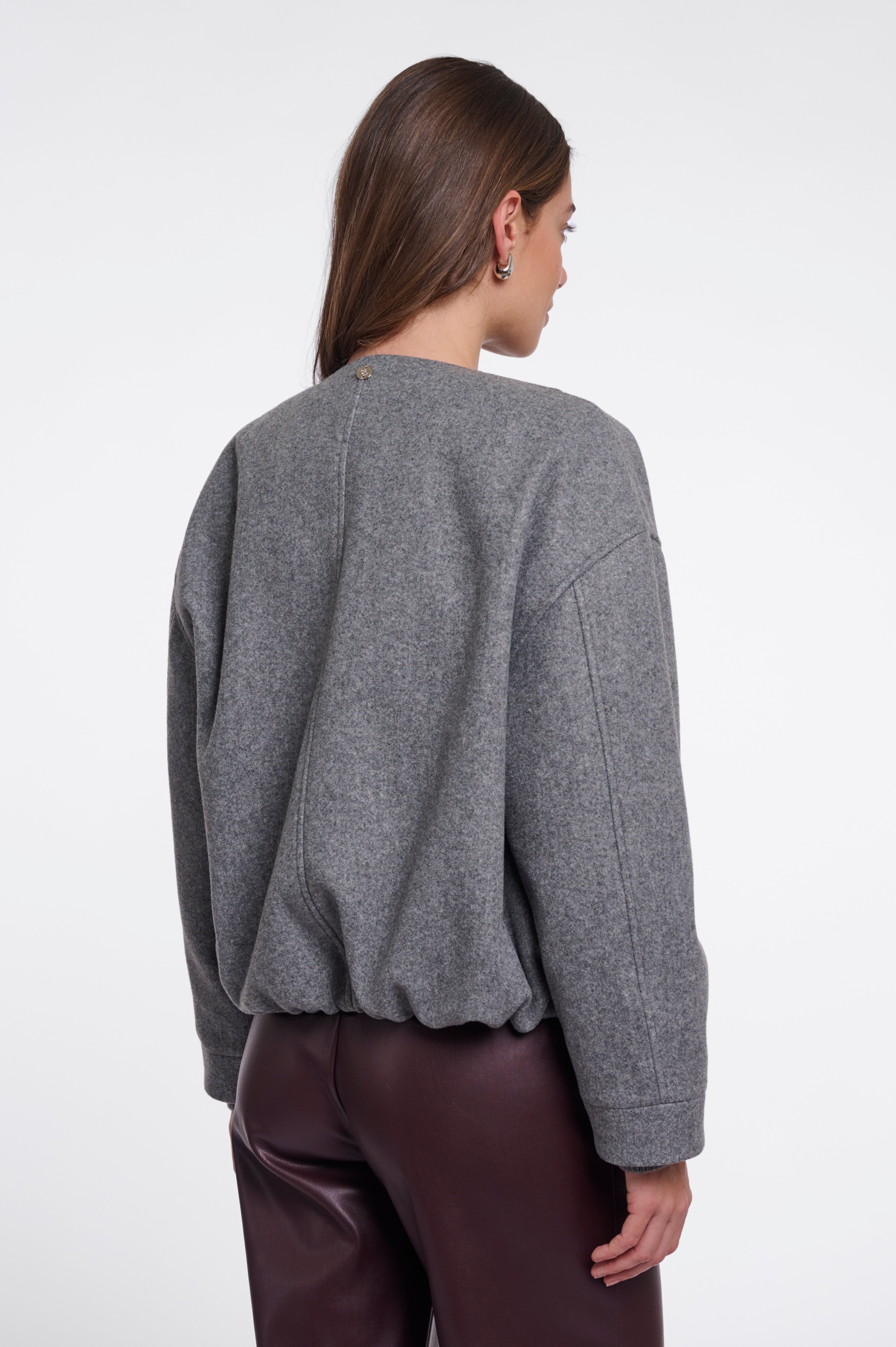 Bomberjacke aus Wollmix – Urbaner Chic für kühle Tage