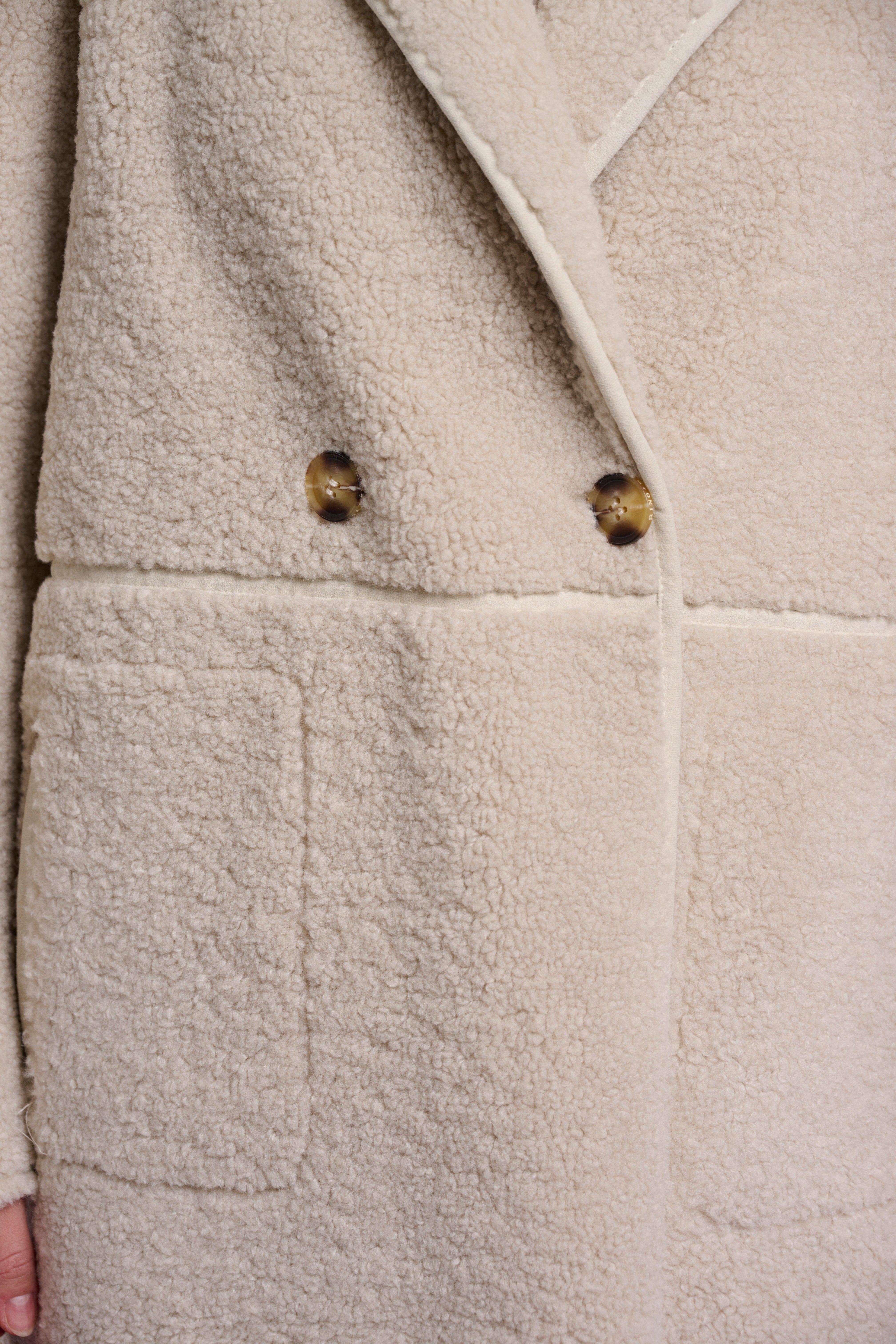 Wendemantel Juna in Bouclé- und Velours-Optik