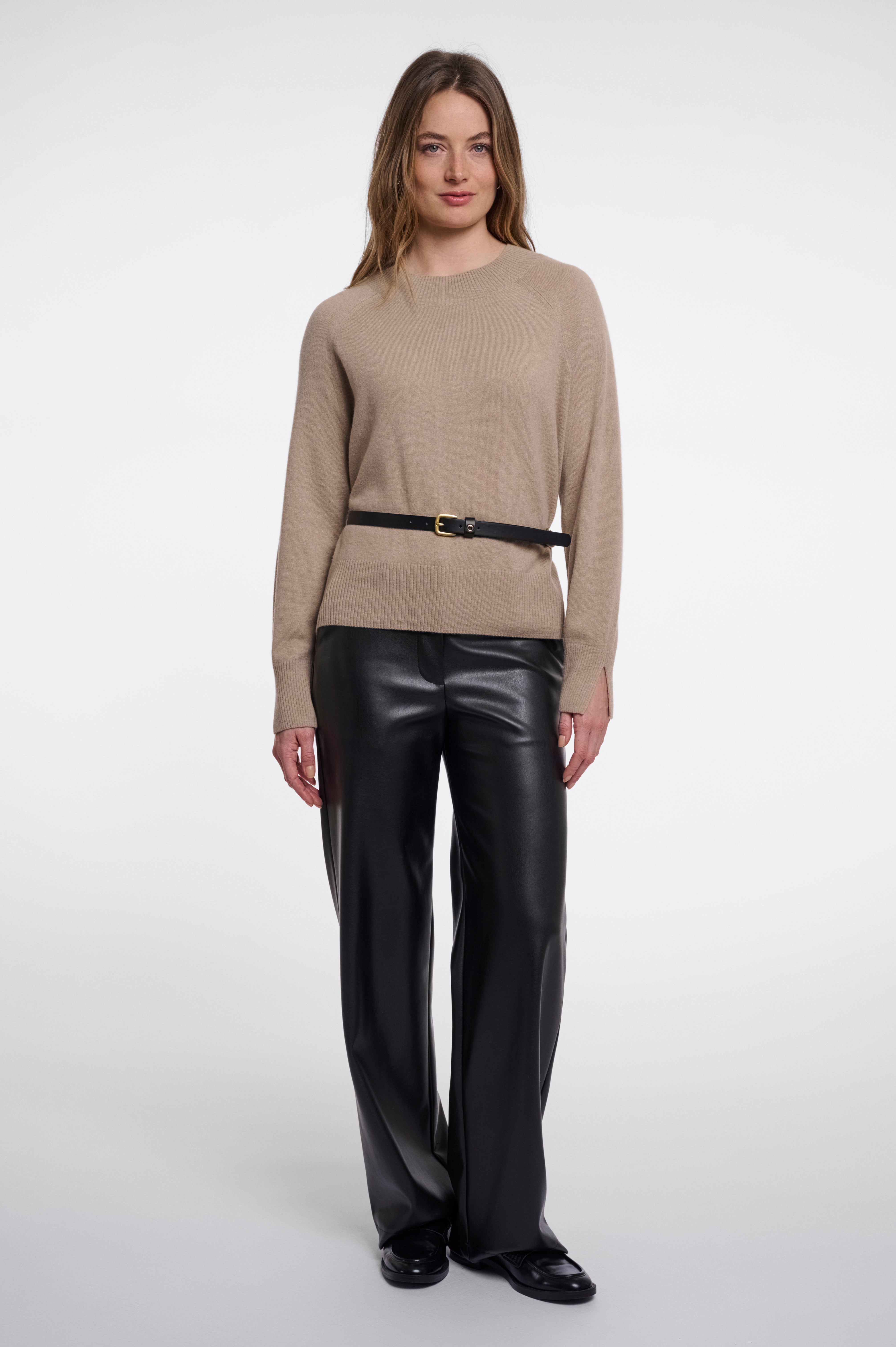 Dein neues Must-have: Der Statement-Kettengürtel für jede Silhouette