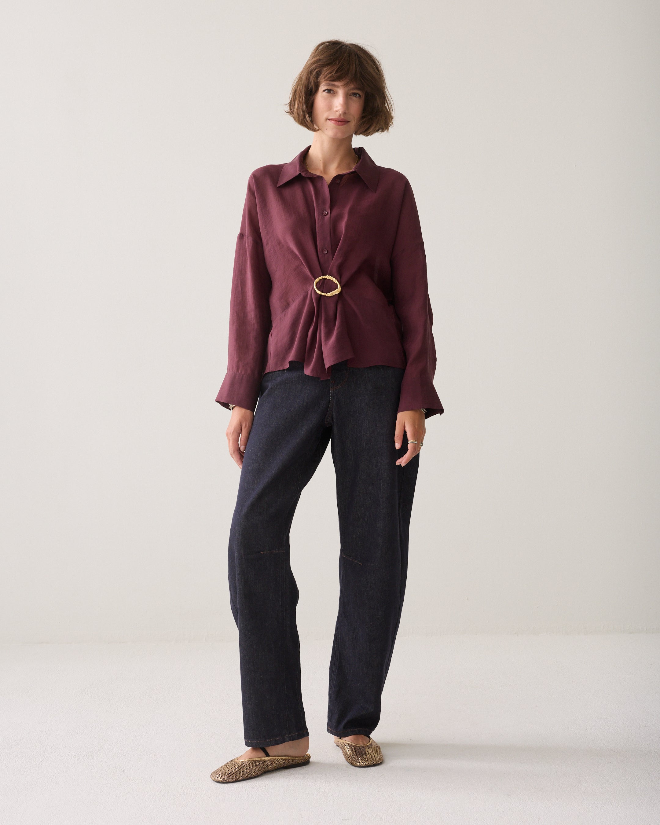 Wandelbarer Style-Favorit – Die Hemdbluse mit abnehmbarem Taillen-Highlight