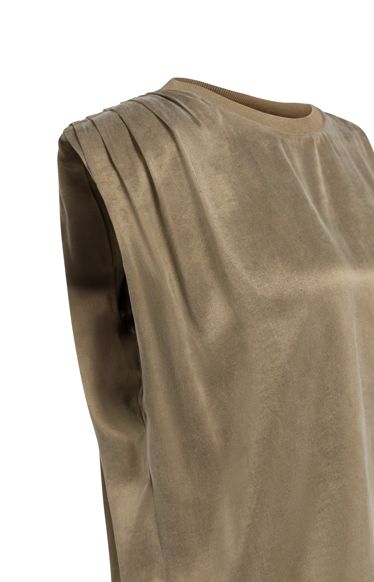 Elegantes Satin-Top mit markanten Schulterfalten