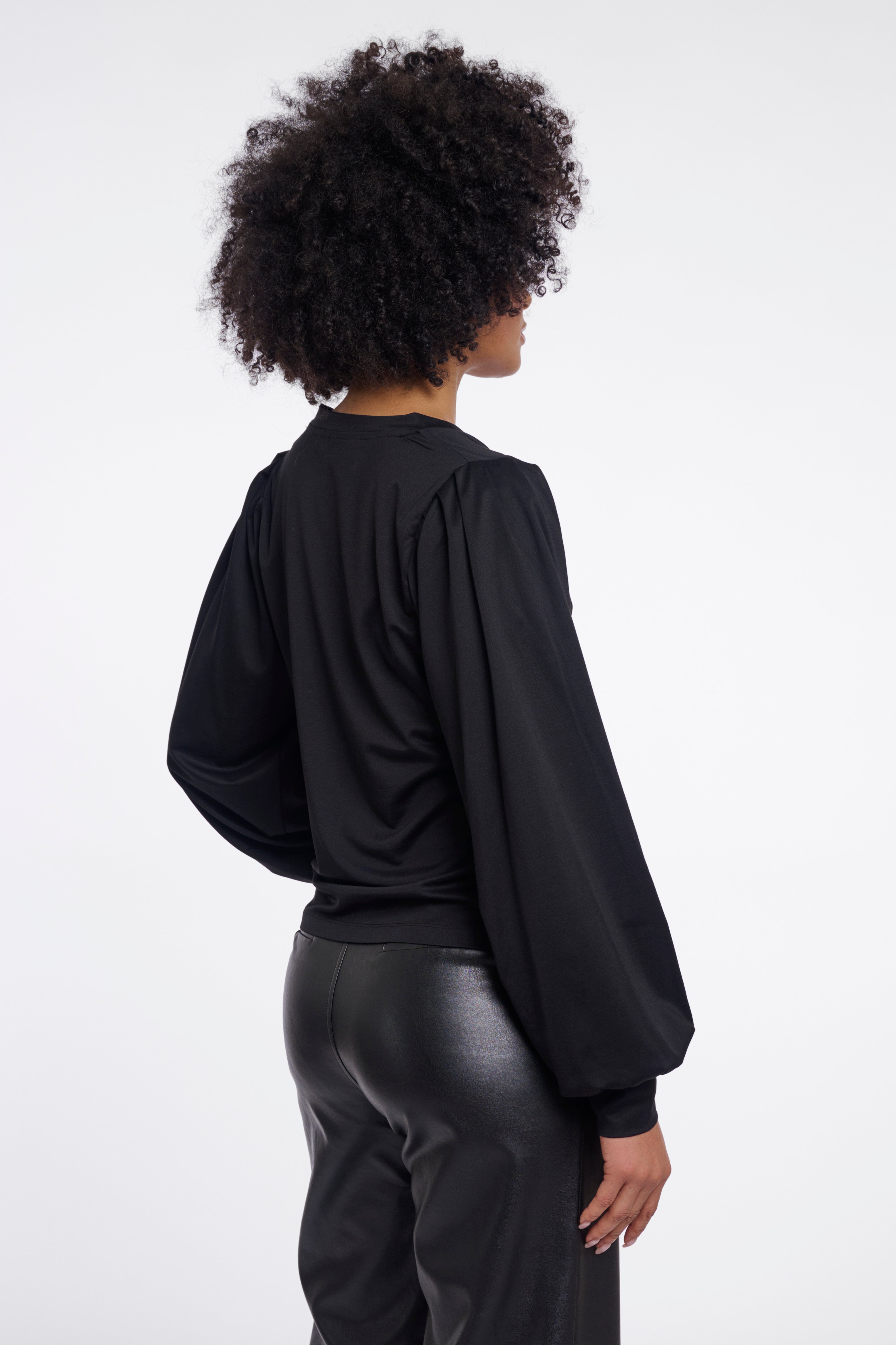 Das Langarmshirt Ellora