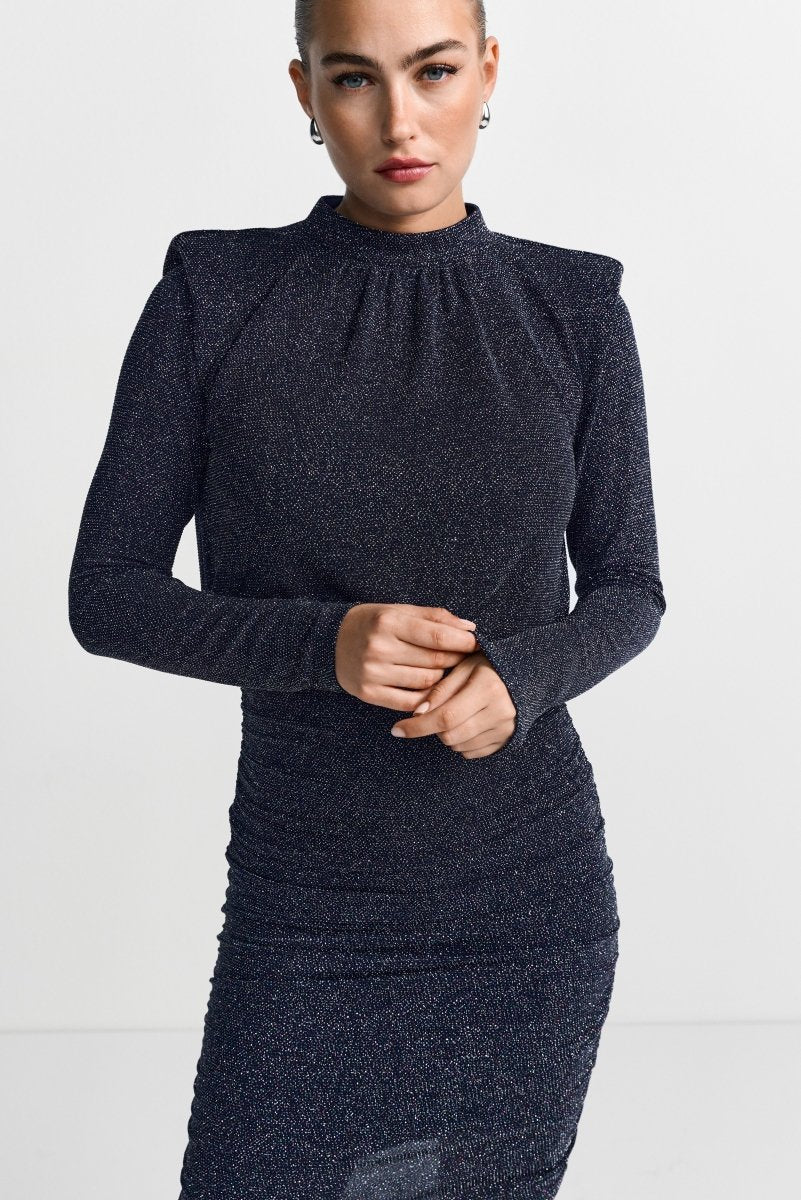 Elegantes Etuikleid mit Glitzer-Details