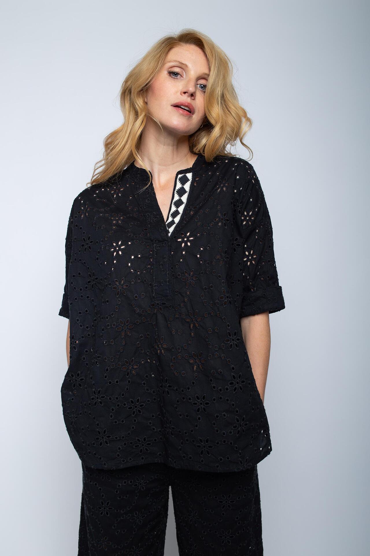 Oversize Lochstickerei Blusenshirt