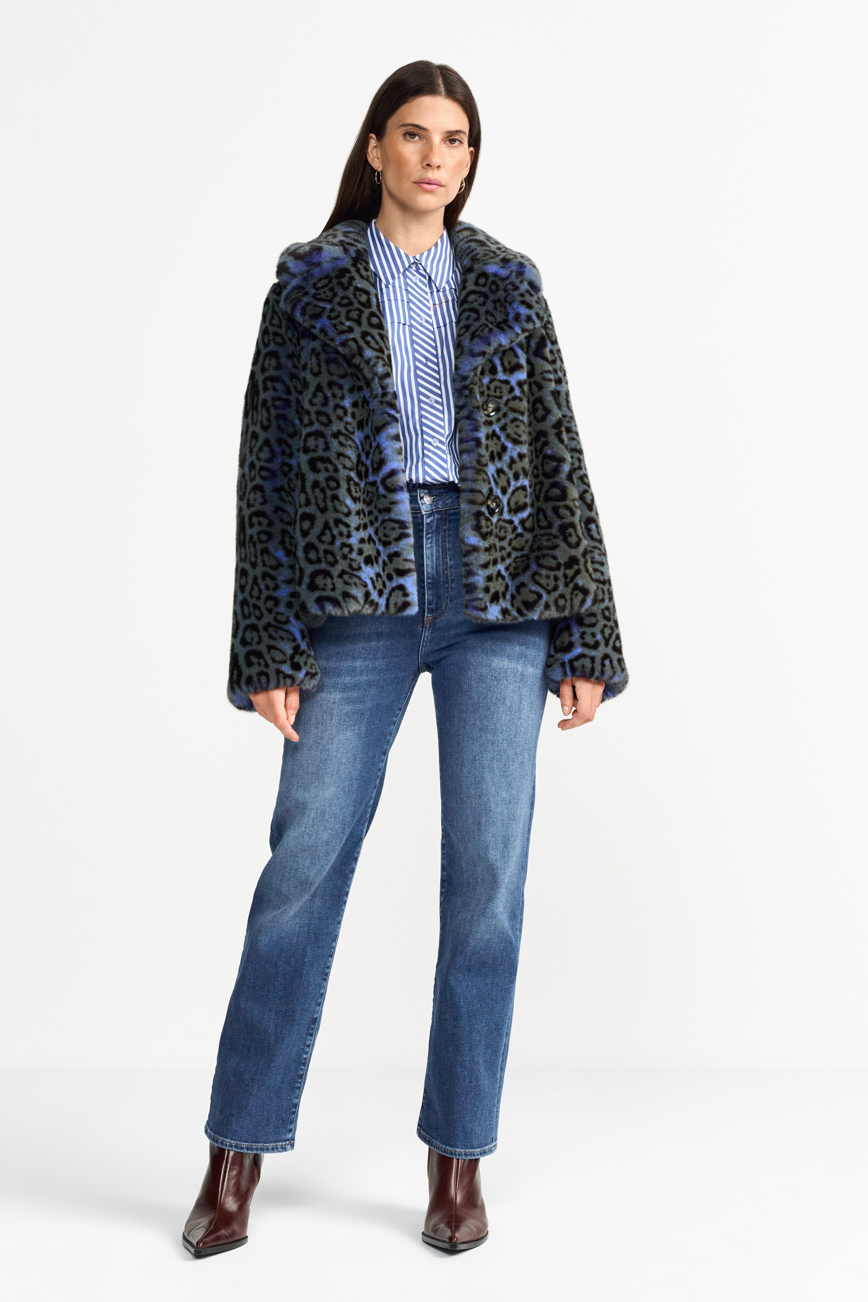 Jacke aus weichem Kunstpelz im Leo-Design