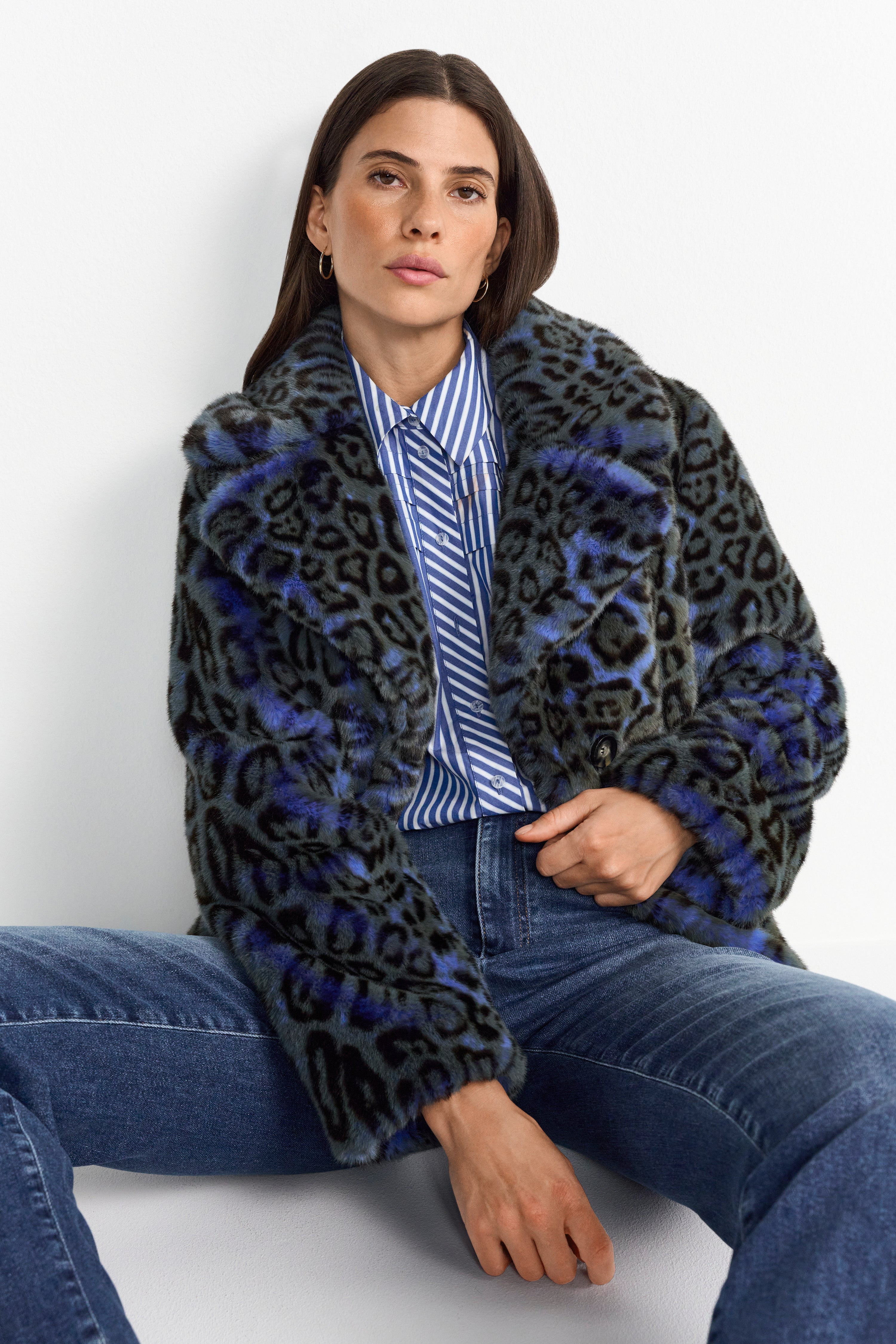 Jacke aus weichem Kunstpelz im Leo-Design
