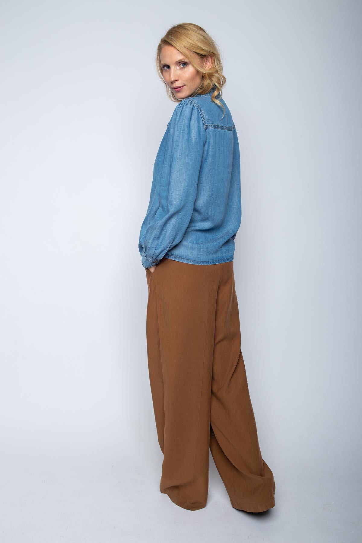 Trendige Schluppen-Shirtbluse