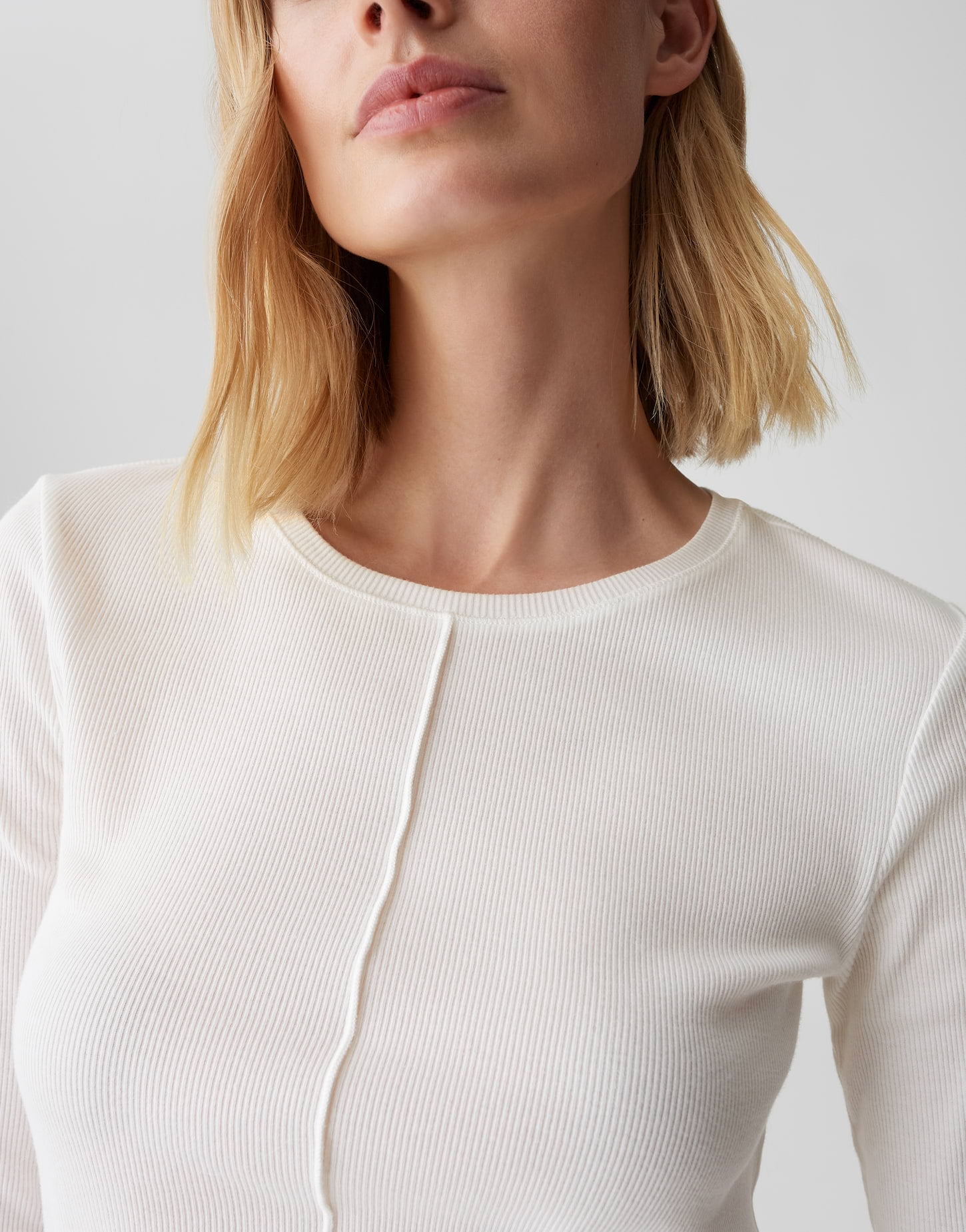 Langarmshirt mit feiner Rippstruktur