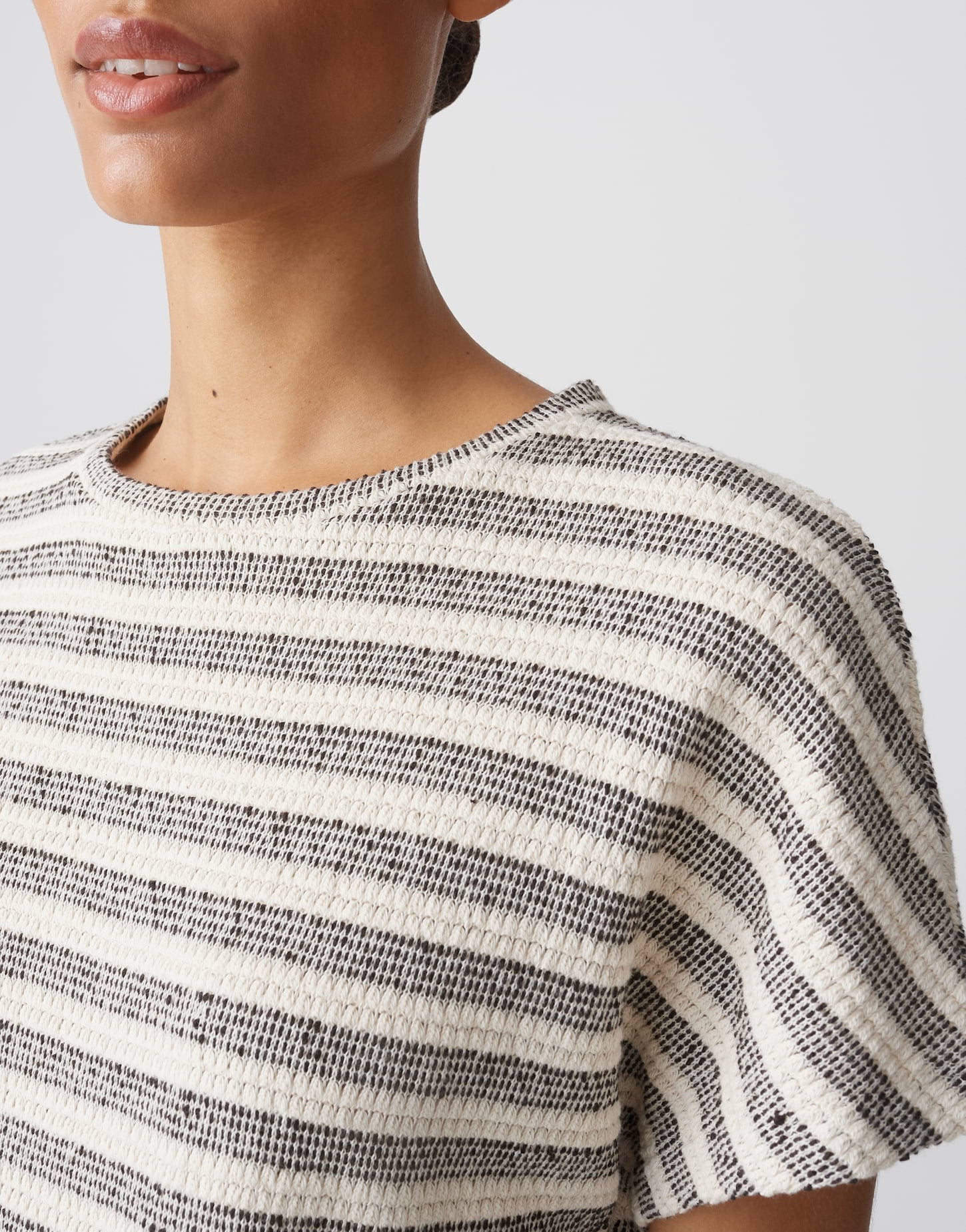 Entspannter Struktur-Look mit Streifen