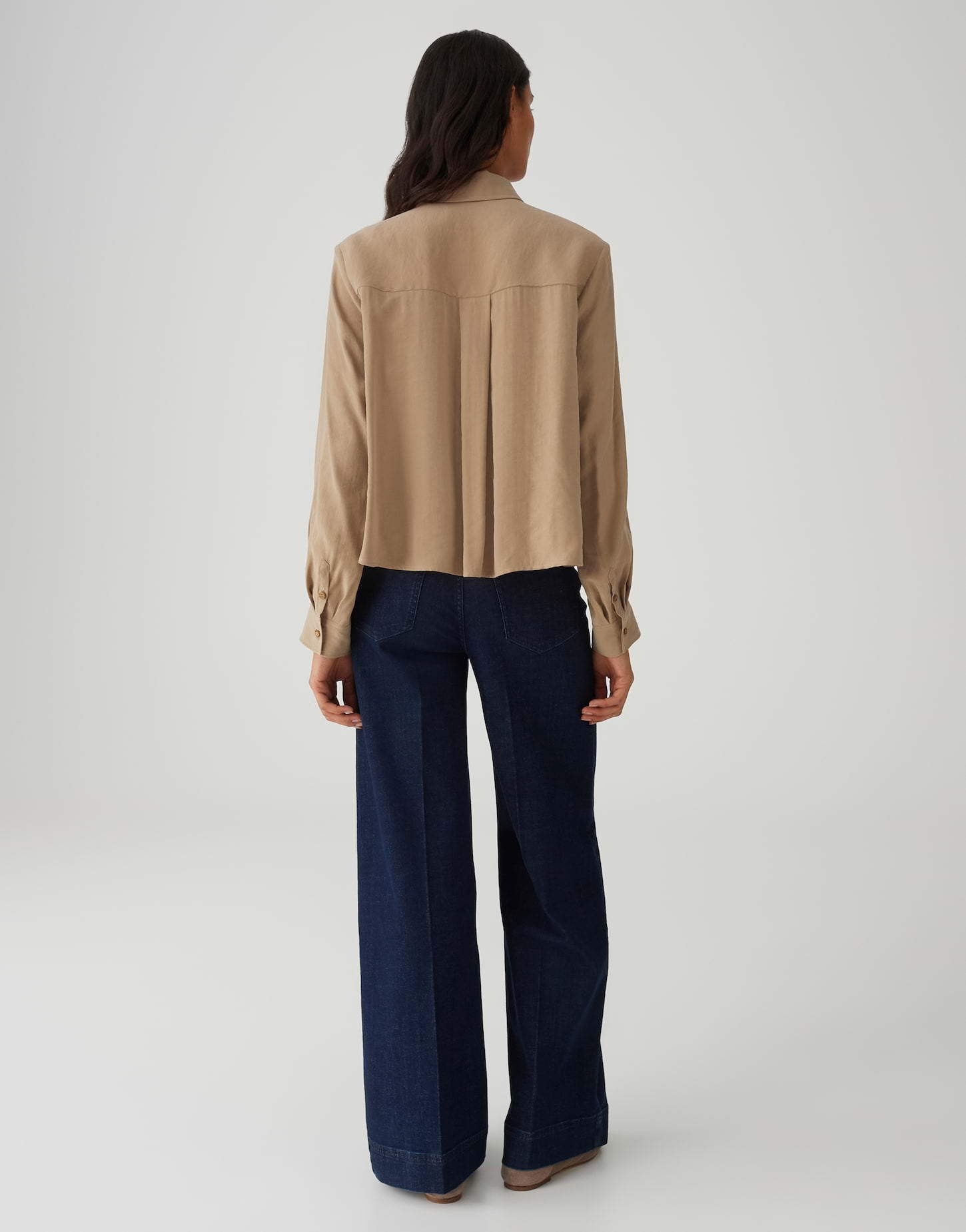 Fließende Bluse mit Twill-Struktur und samtenem Griff