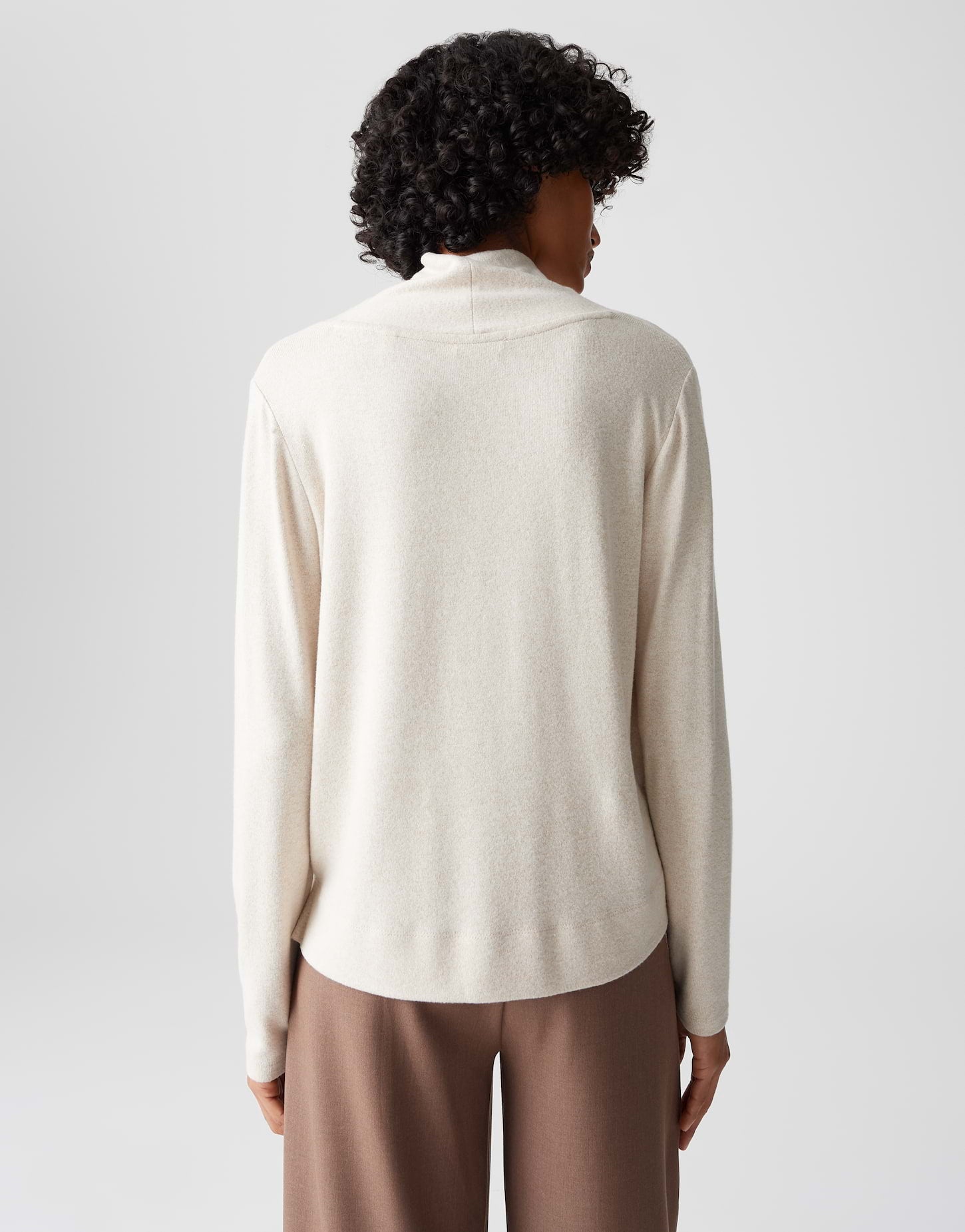 Longsleeve aus gebrushtem Jersey in softer Strickoptik