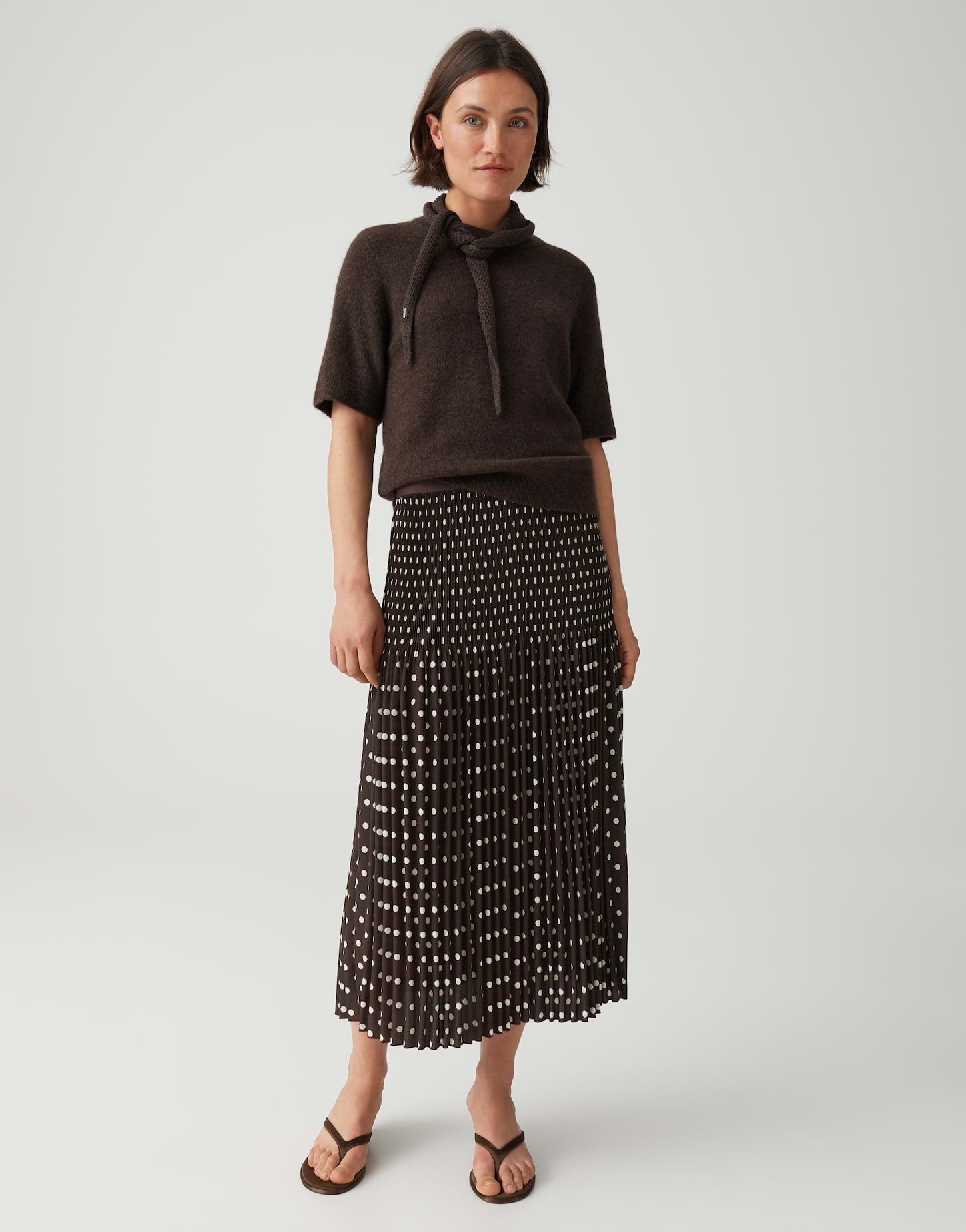 Eleganter Midi-Rock mit zartem Schimmer