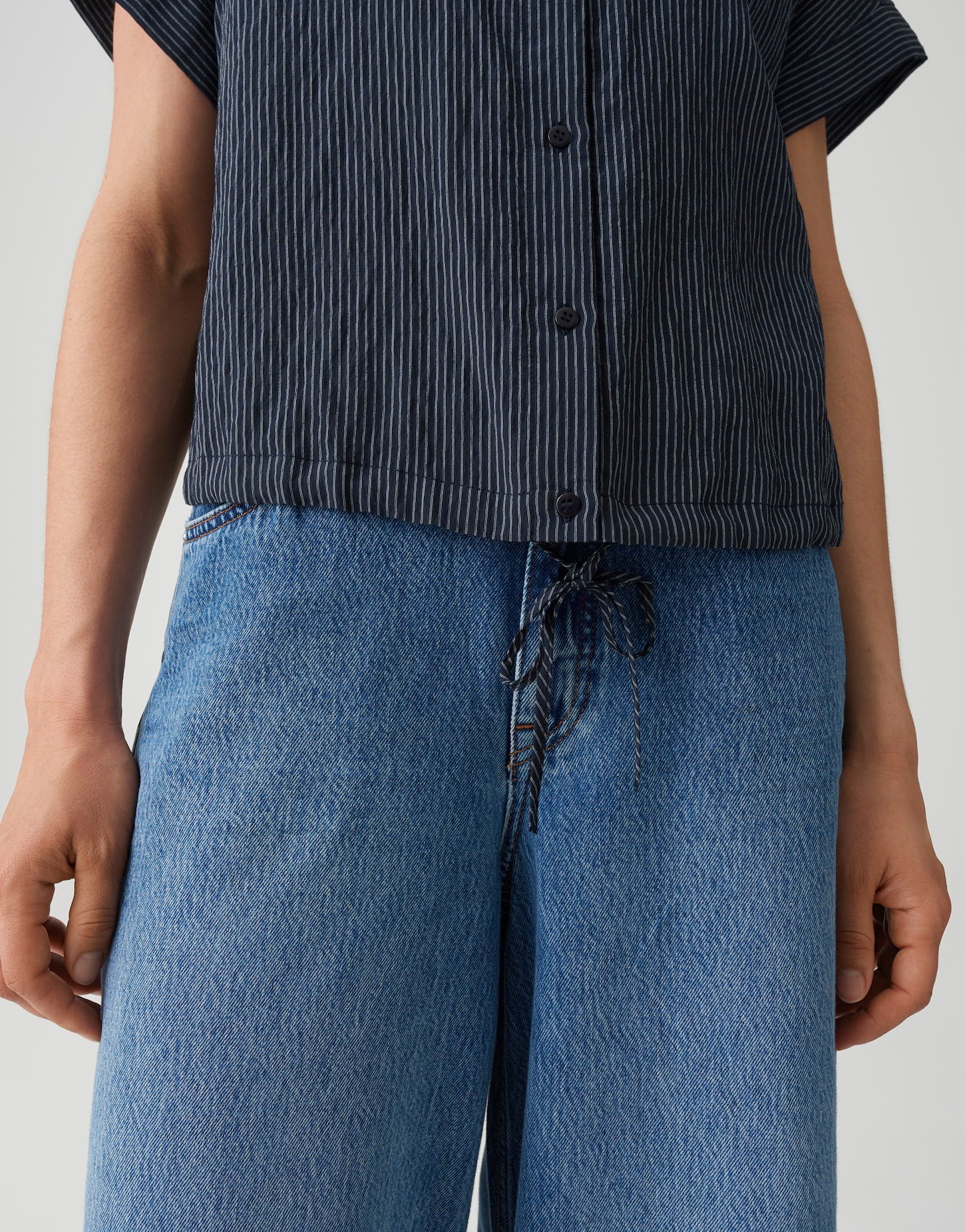 Lässige Oversize-Streifenbluse in O-Form – Dein neuer Sommer-Favorit