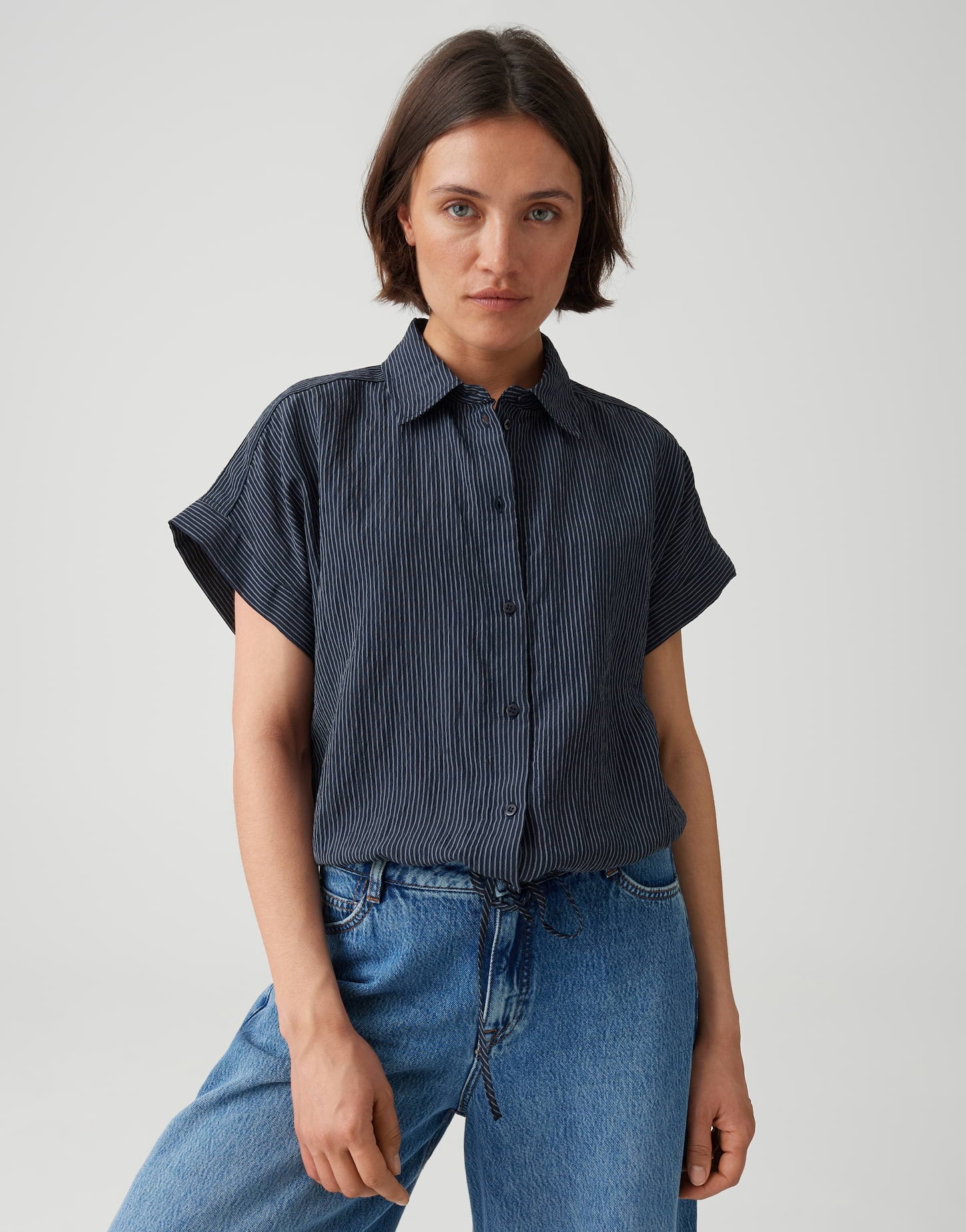 Lässige Oversize-Streifenbluse in O-Form – Dein neuer Sommer-Favorit