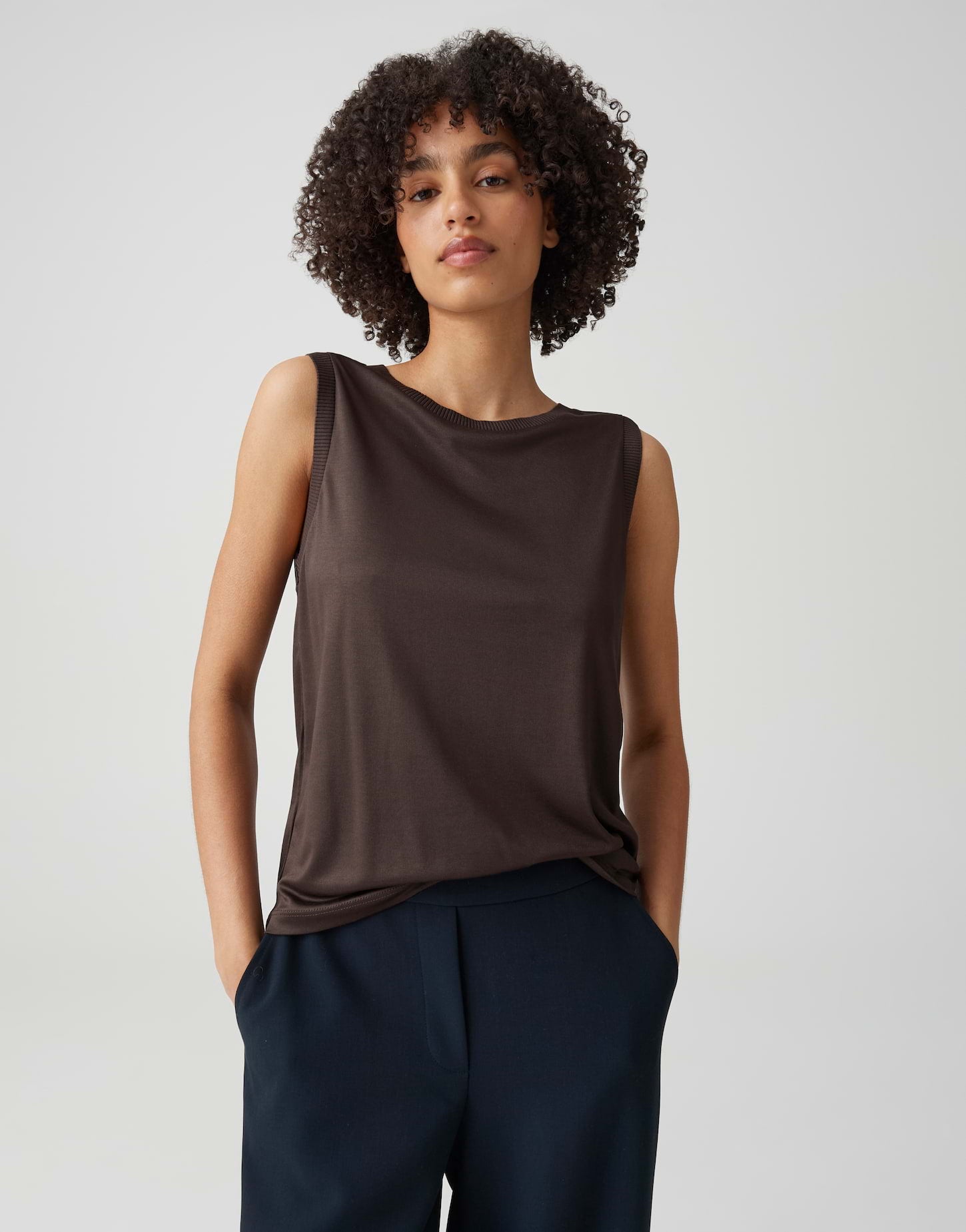 cleanes Jersey-Top mit softem Schimmer