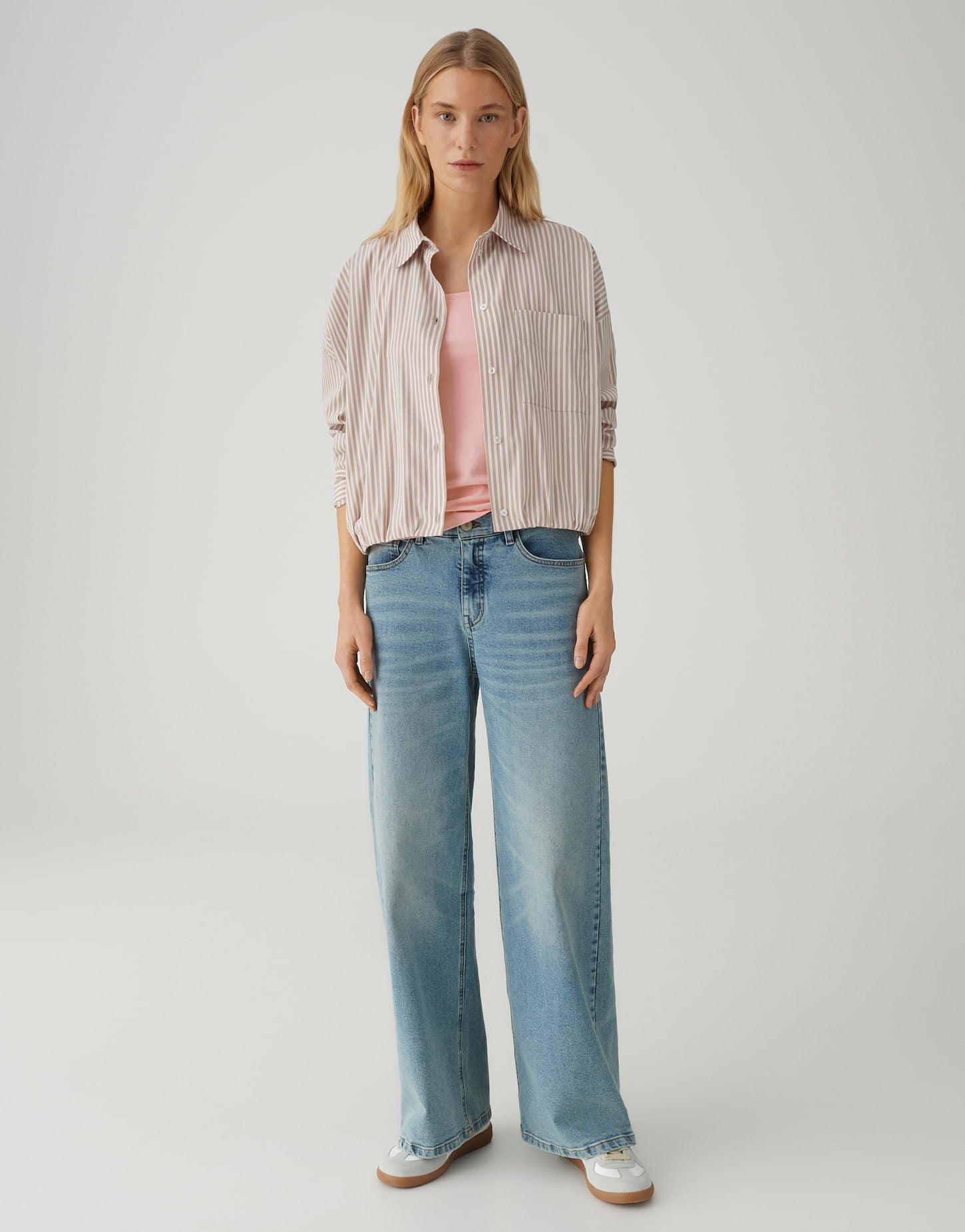 Figurbetontes Jersey-Top mit Tiefem Rundhals
