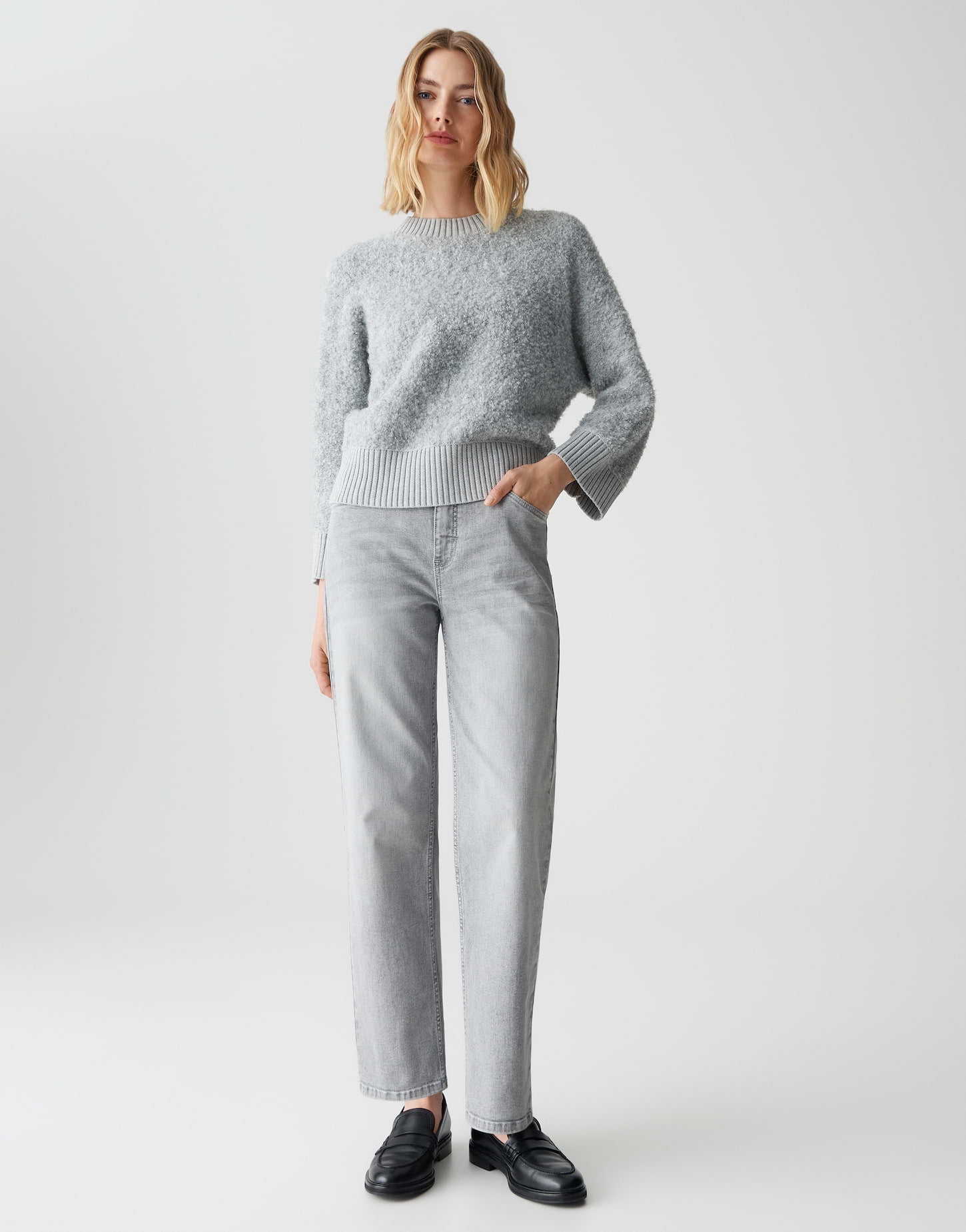 Bouclé-Strickpullover mit flauschiger Oberfläche