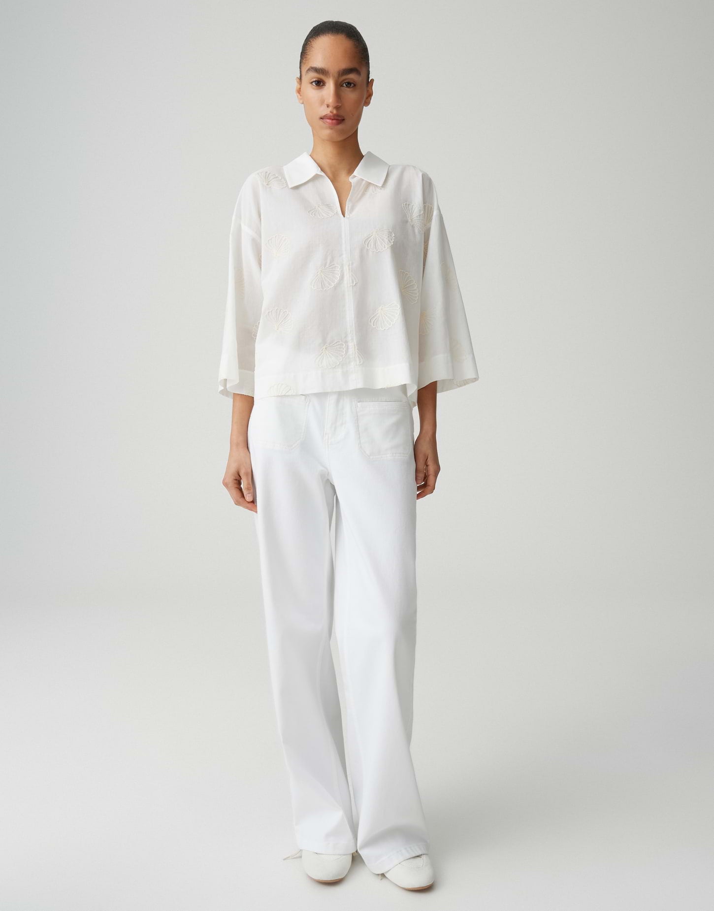 Tunika-Bluse mit edler Stickerei