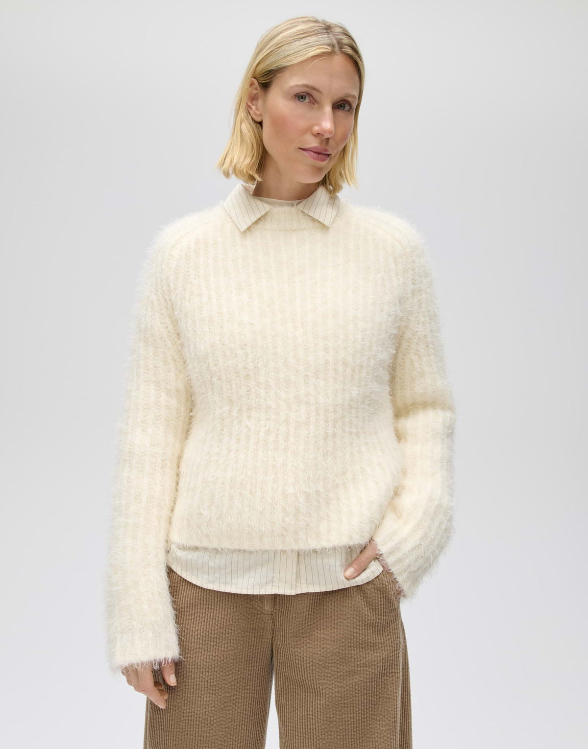 Der flauschige Rippstrickpullover Pontes