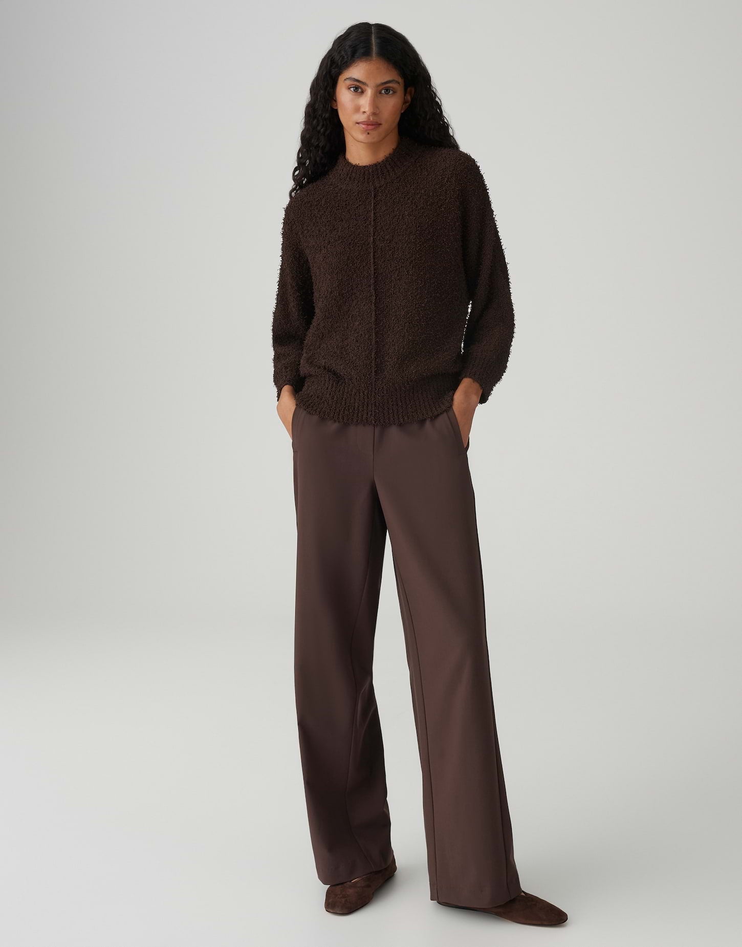 Strickpullover aus flauschigem Effektgarn