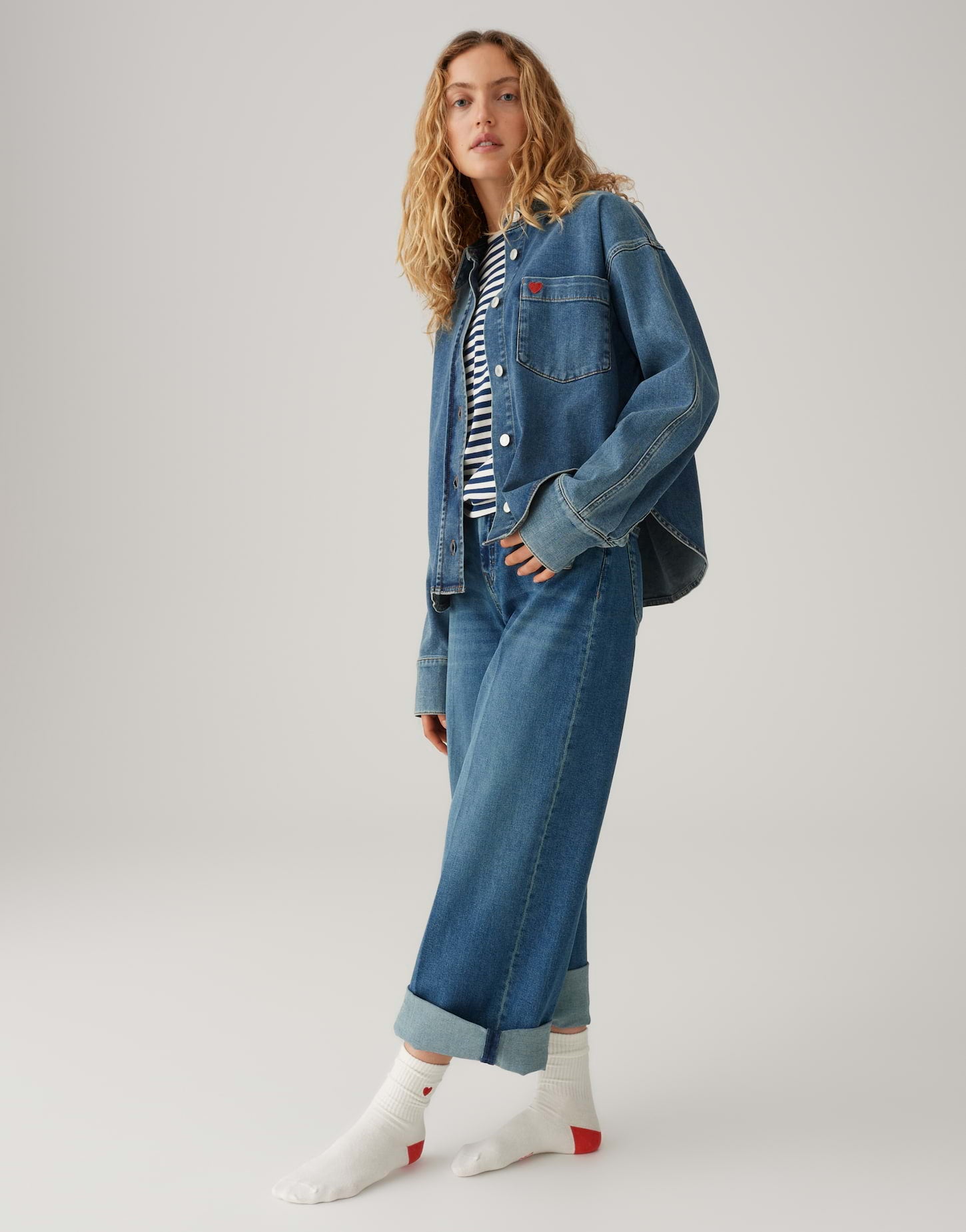 Liebevolle Valentinstagssocken im Doppelpack