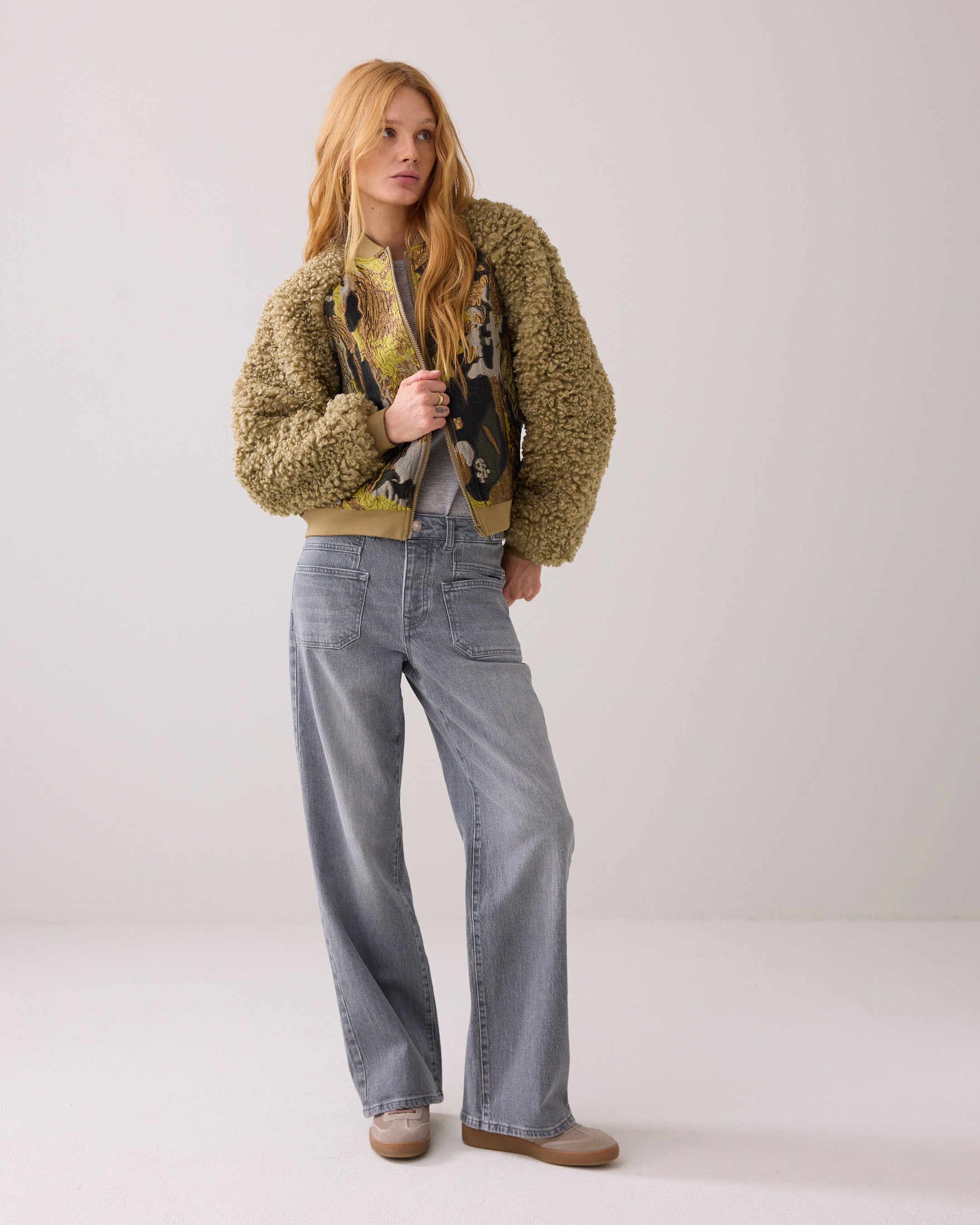 Bomberjacke im Jacquard-Teddy-Mix